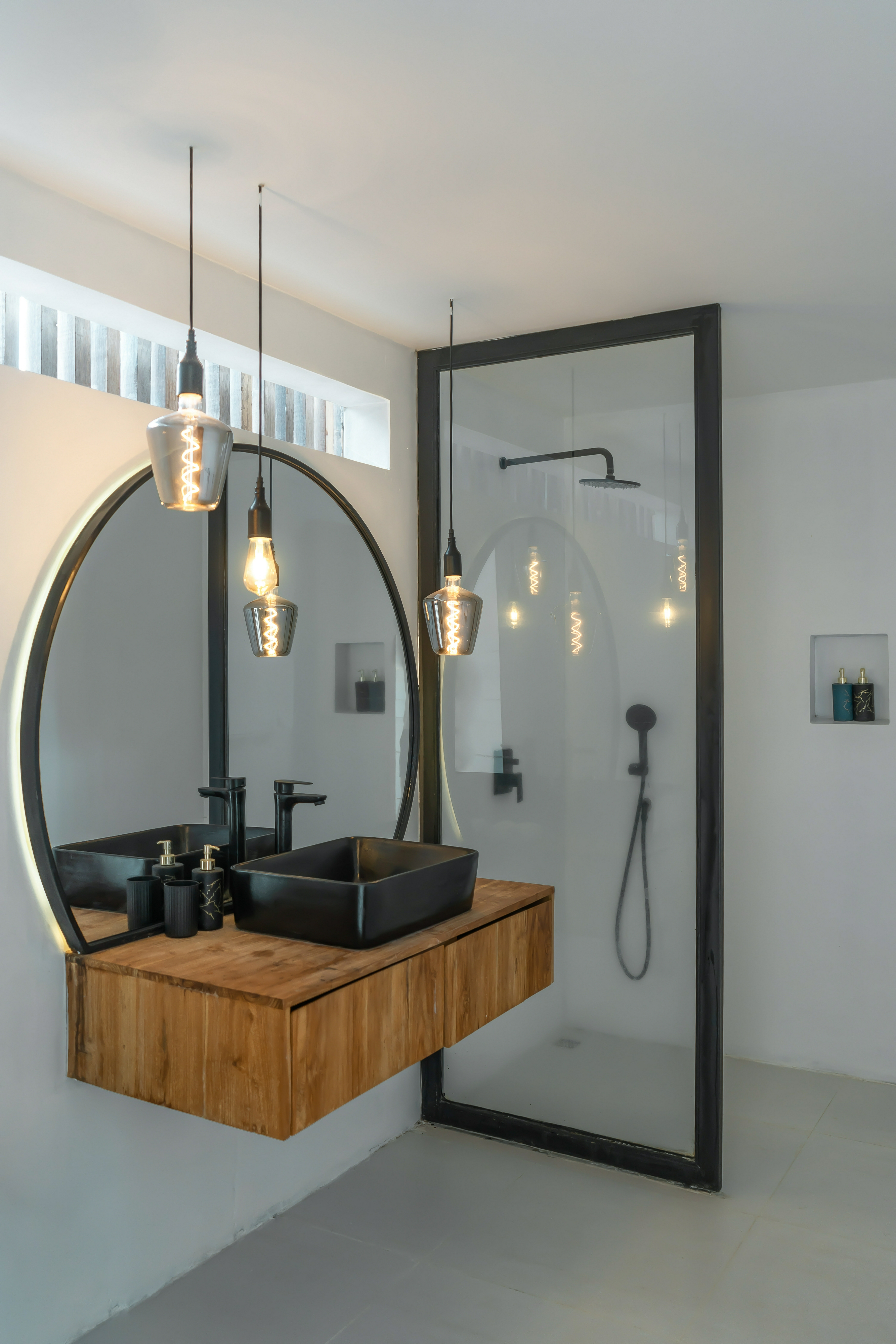 Bathroom 3, Villa Tala: Stylish 1BR Designer Villa in Pererenan, Badung