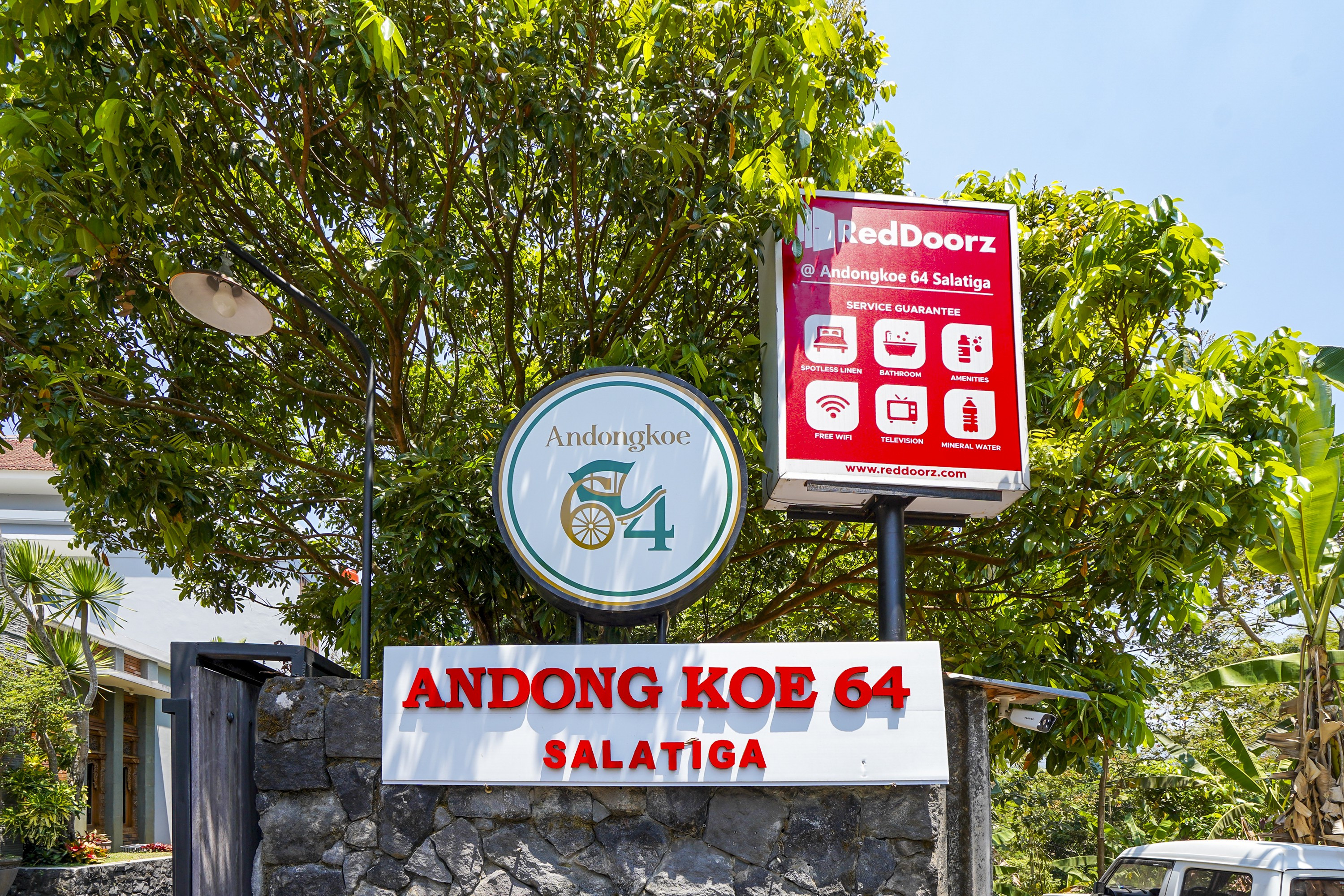 Others 2, RedDoorz @ Andongkoe 64 Salatiga, Salatiga