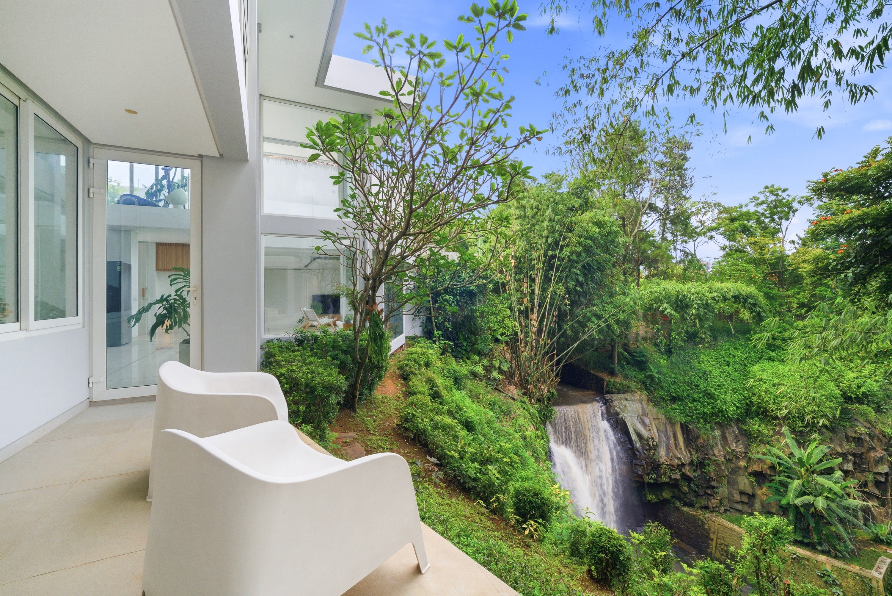 Others 2, CASCA | 3BR Luxury Villa Setraduta w/ Waterfall View, Bandung