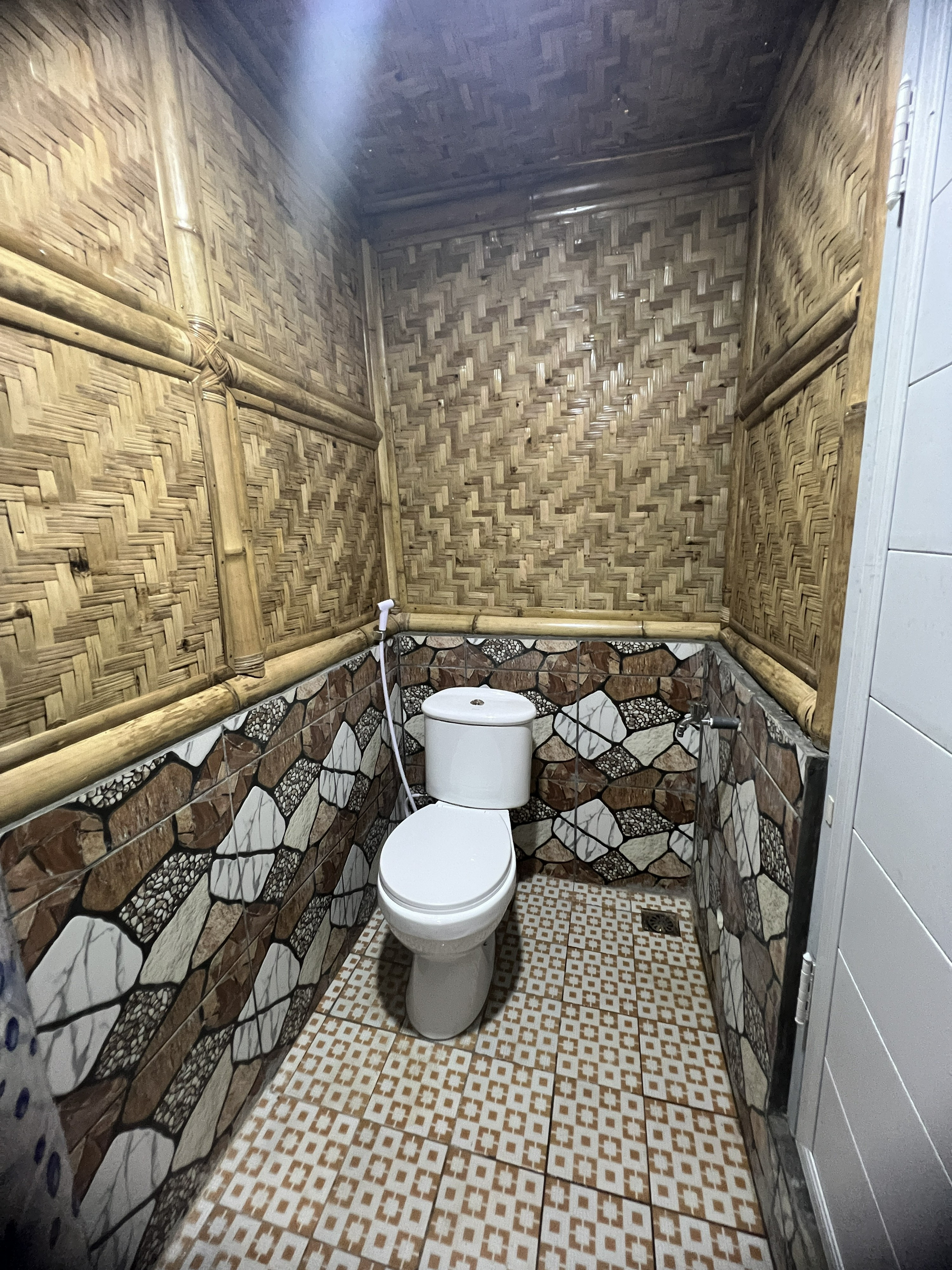 Bathroom 5, Airish Glamping, Bogor