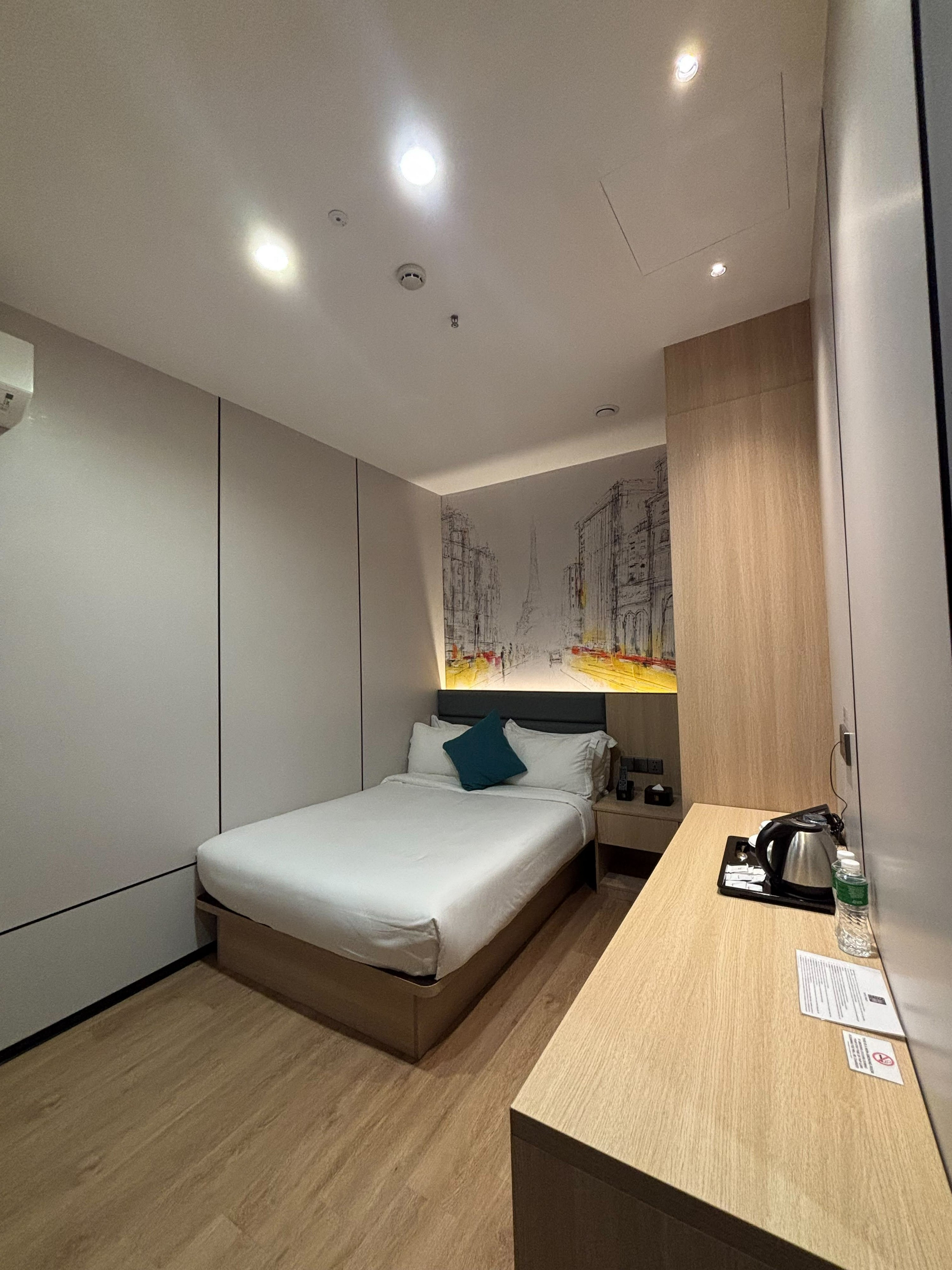 Bedroom 2, Fans Hotel Palo Leyte by RedDoorz, Palo