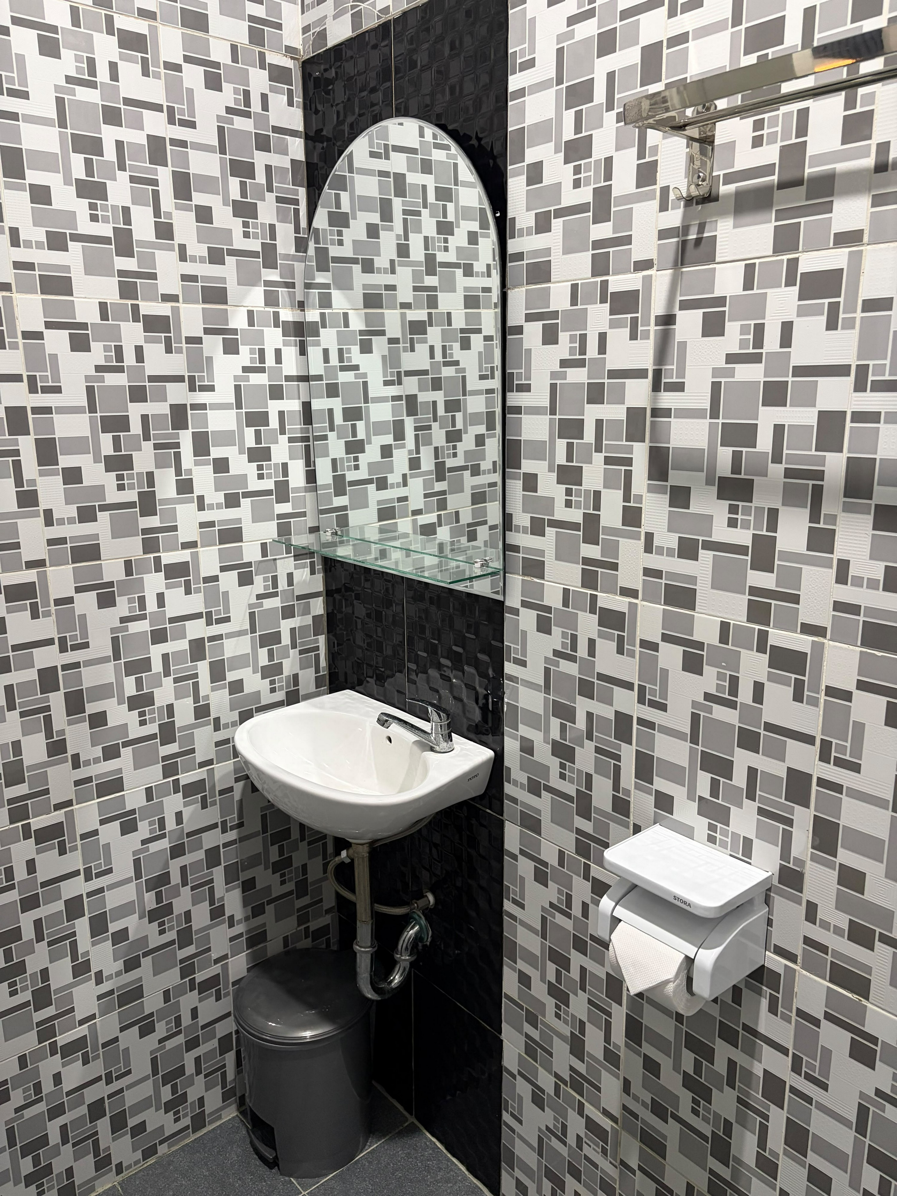 Bathroom 5, MELIA HIGH HOTEL, Banyumas