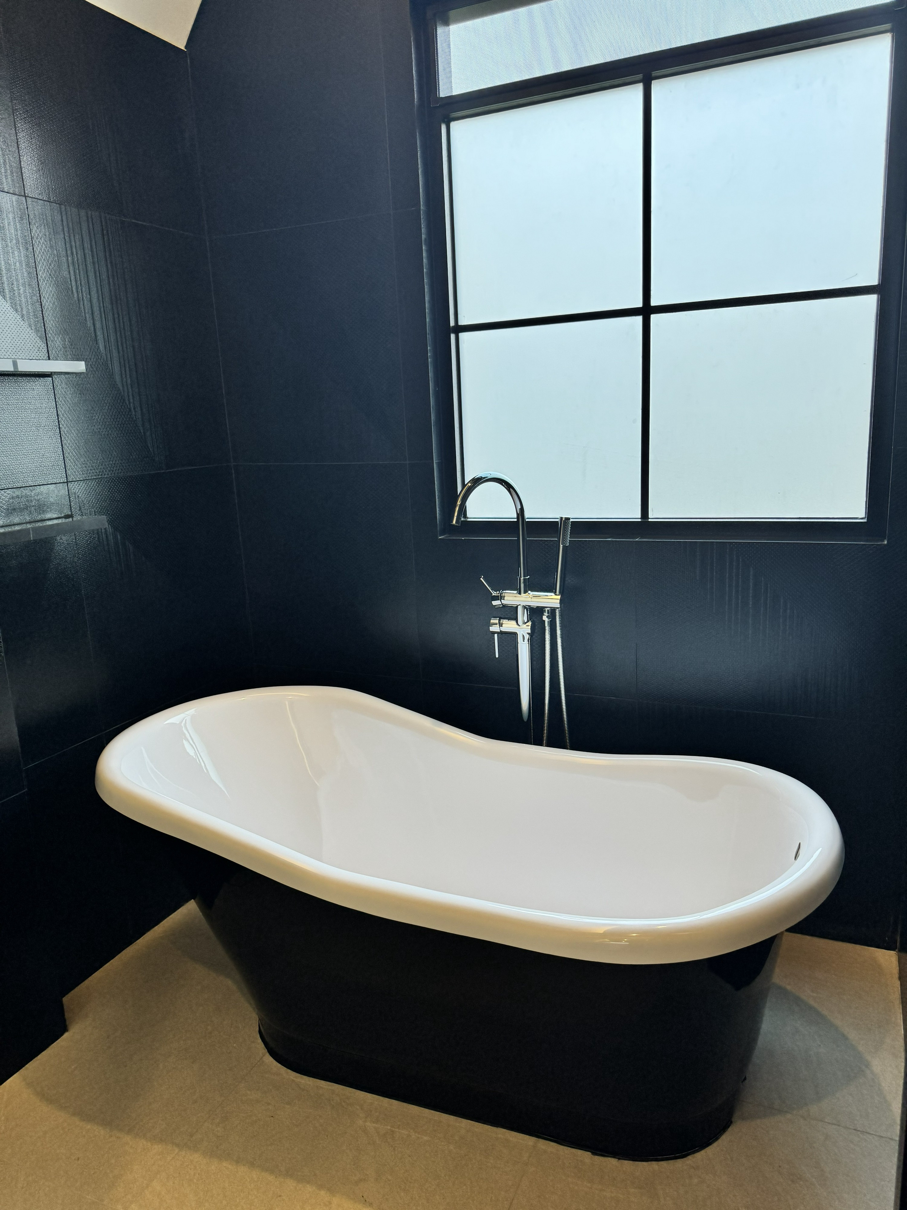 Bathroom 5, Clarista Villa Bandung by Mogen Villa Management, Bandung