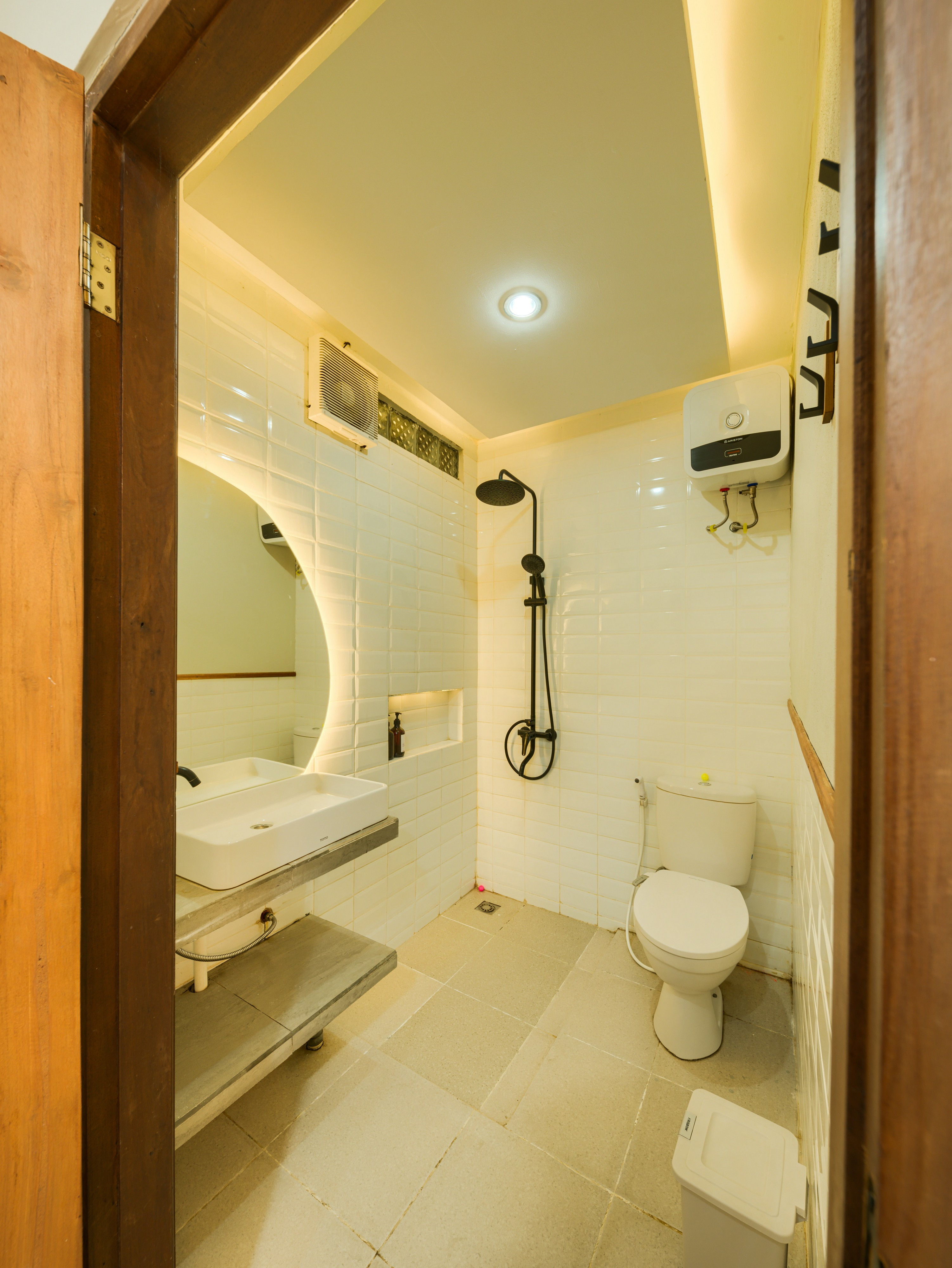 Bathroom 4, Sampai Villa Queensland, Sleman