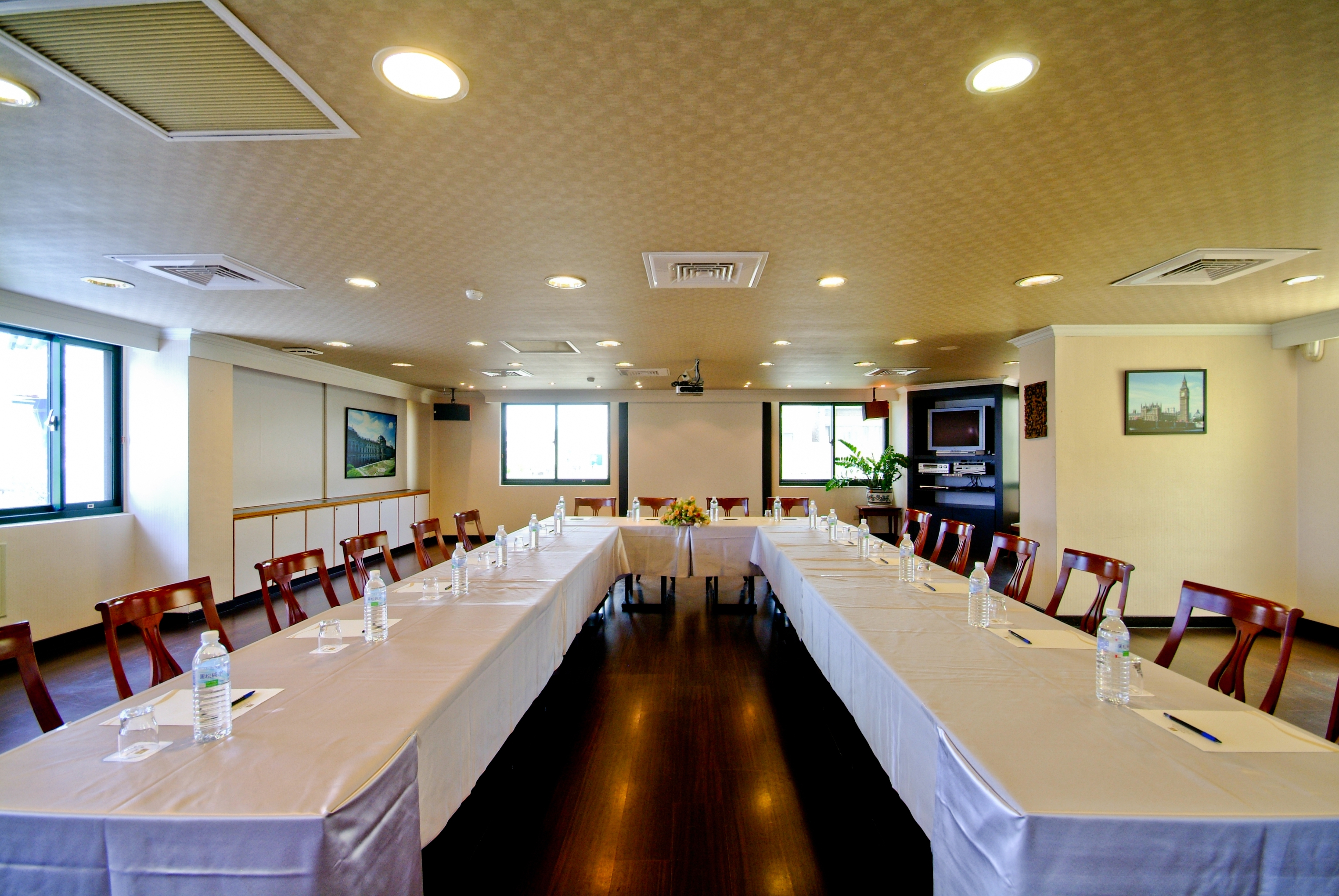 Business Facilities, F Hotel Tainan, Tainan