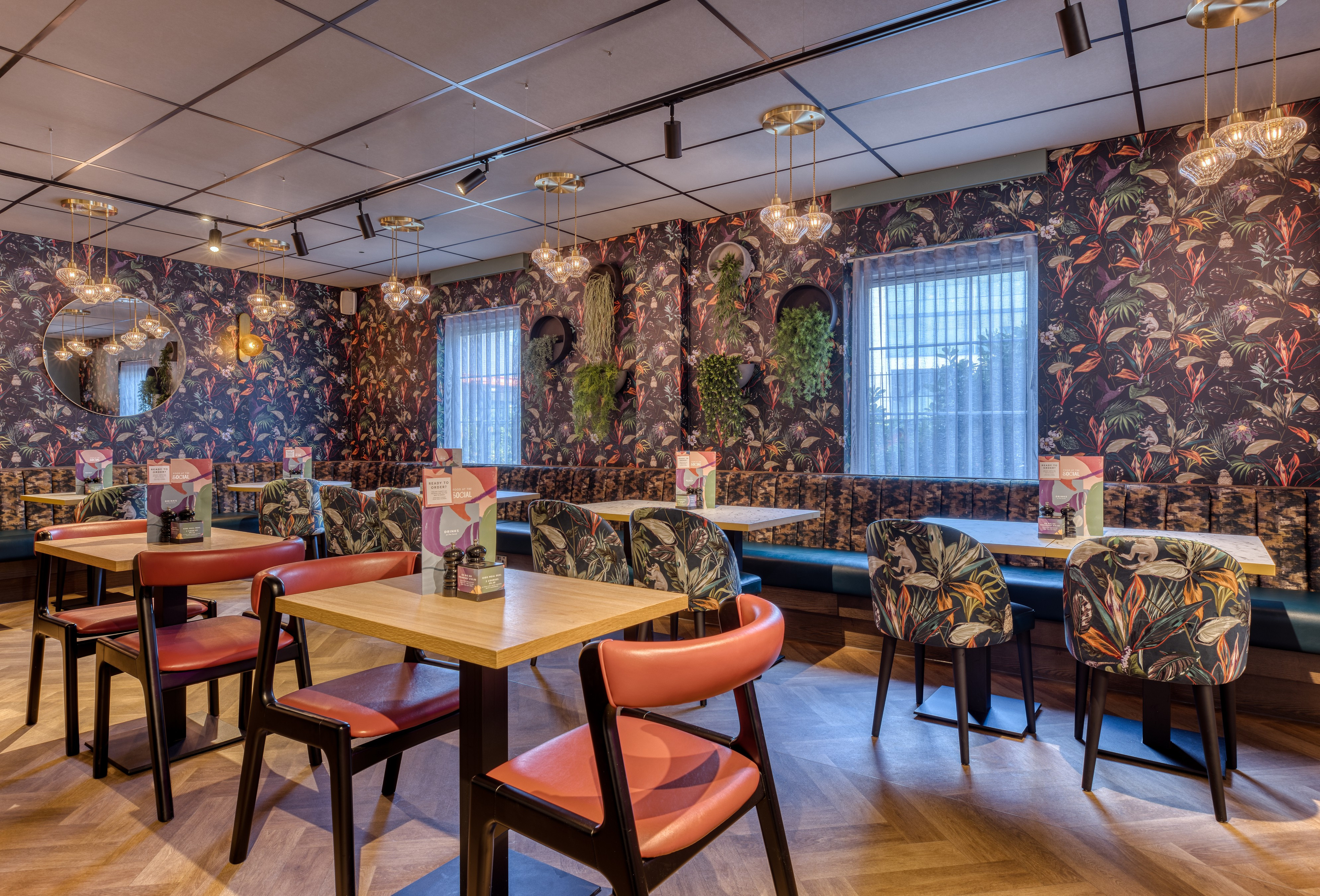 Food & Drinks 4, Premier Inn Manchester Trafford Centre Wst, Salford