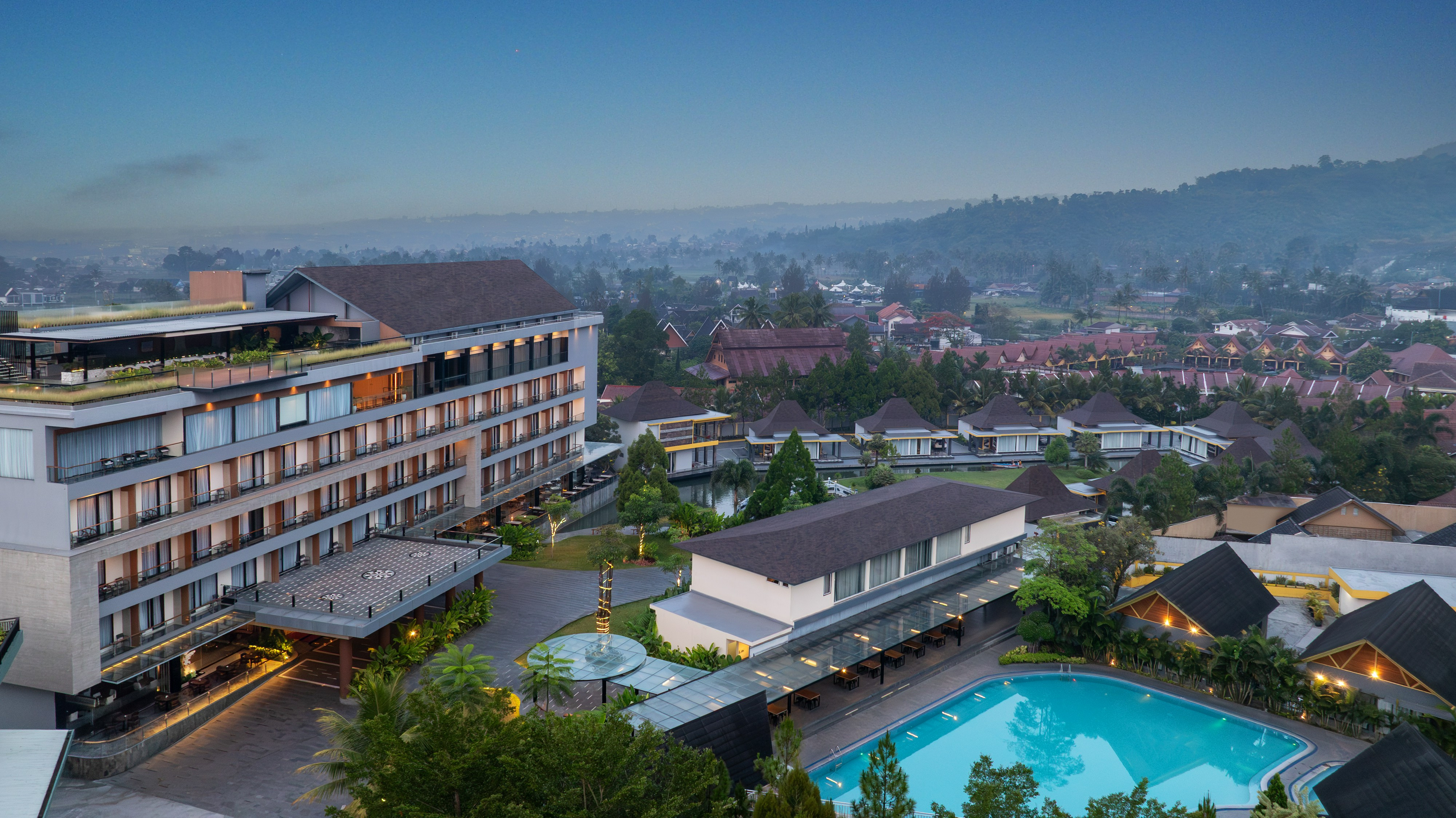 Exterior & Views 3, Cahaya Villa Garut, Garut