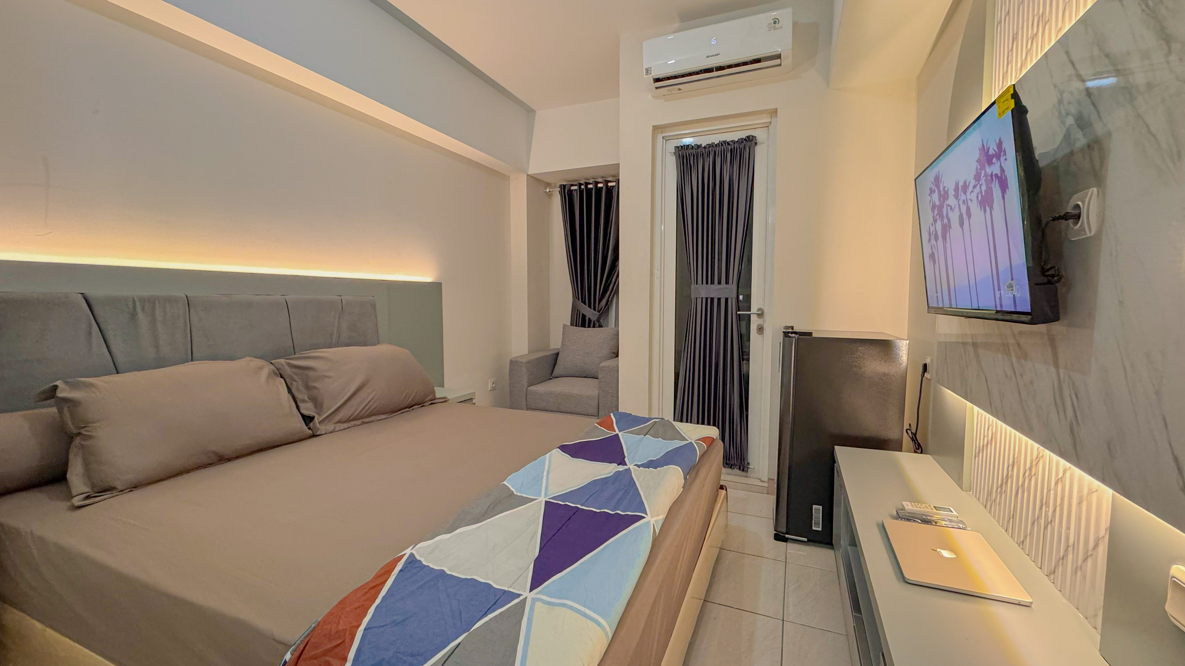Others 2, Apartemen Springlake Summarecon by DTROOM, Bekasi