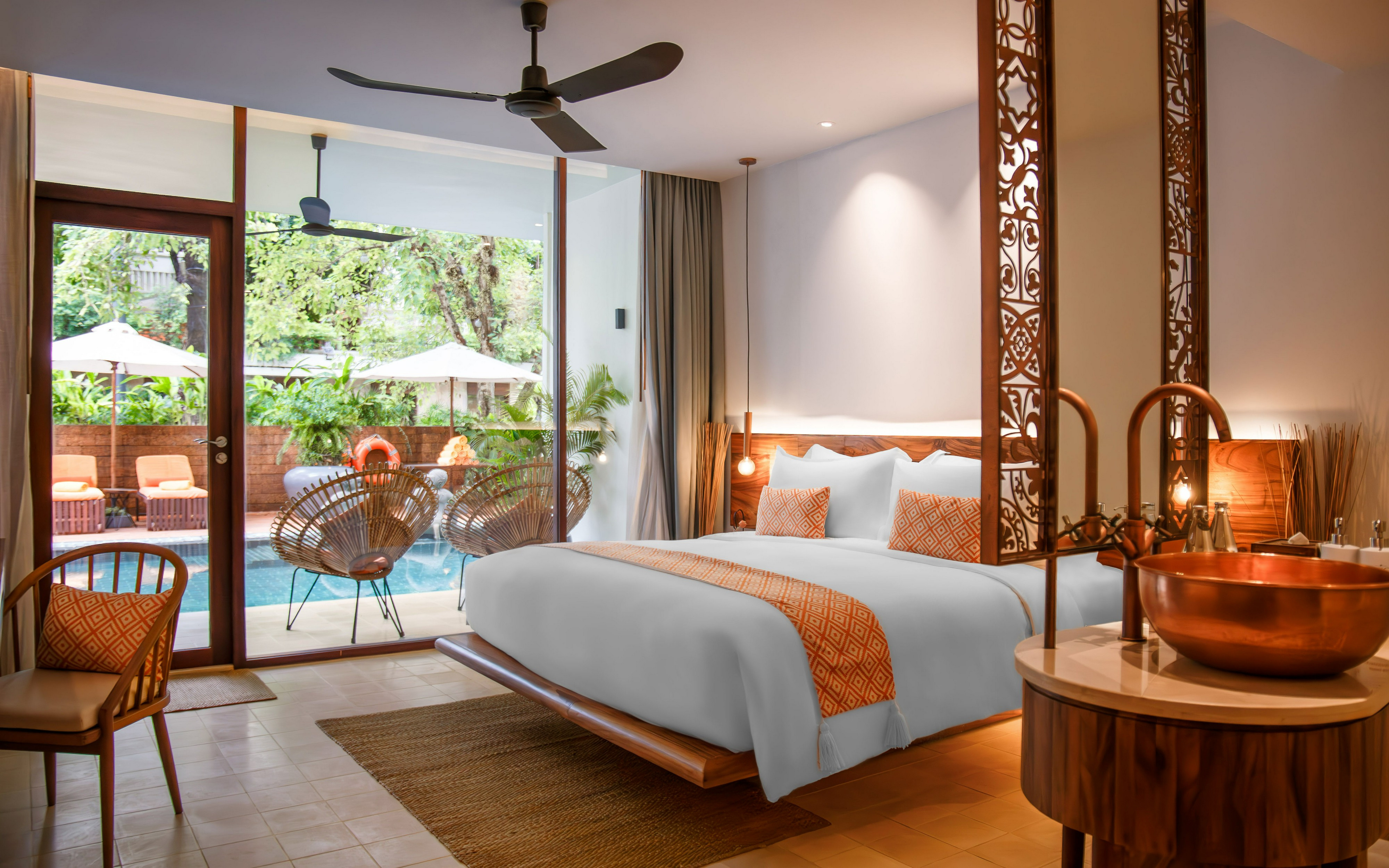 FCC Angkor, Managed by AVANI Hotels & Resorts Room Type - Colonial Pool Access Room