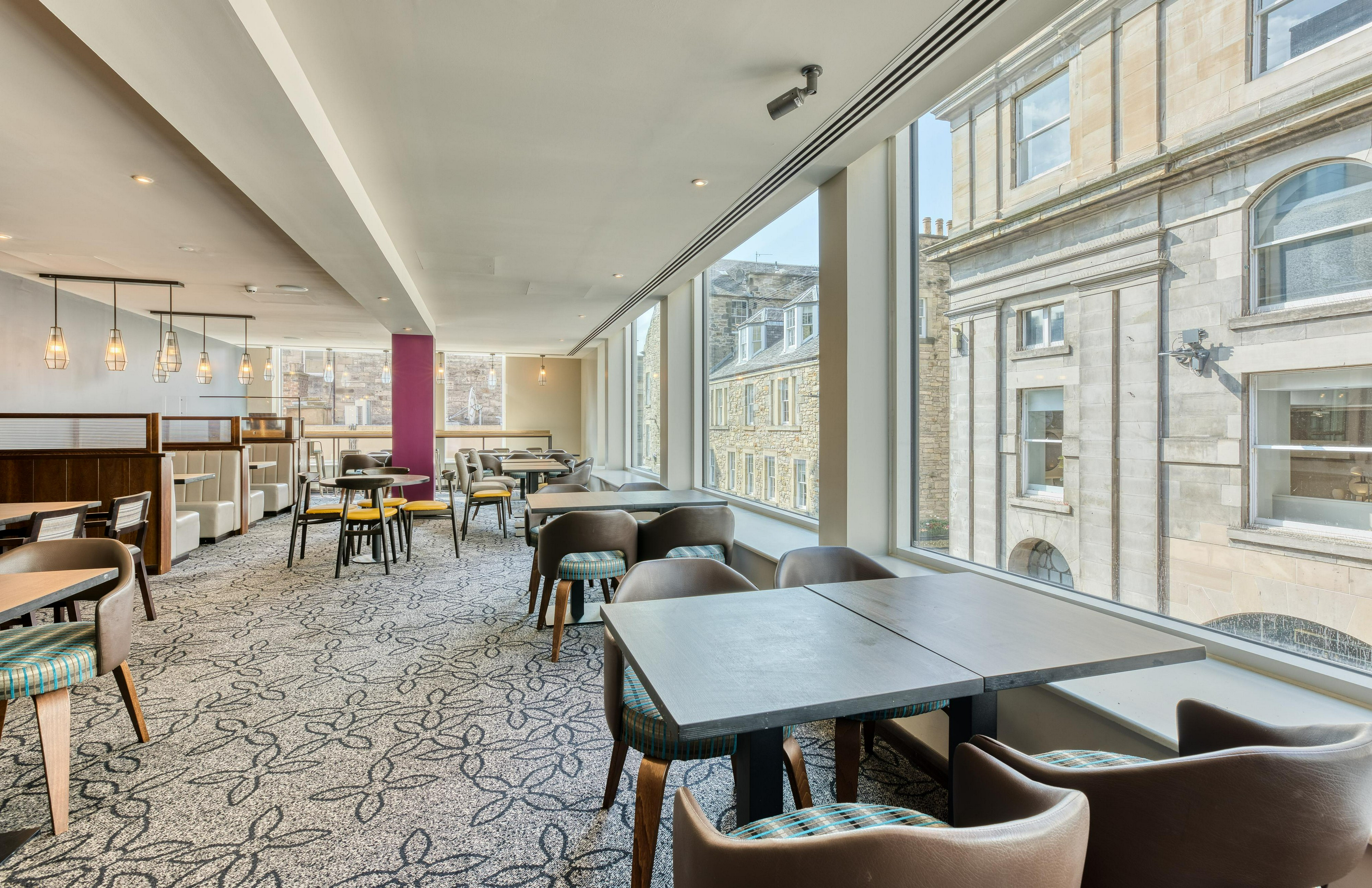 Food & Drinks 4, Premier Inn Edinburgh Cc Waverley, Edinburgh