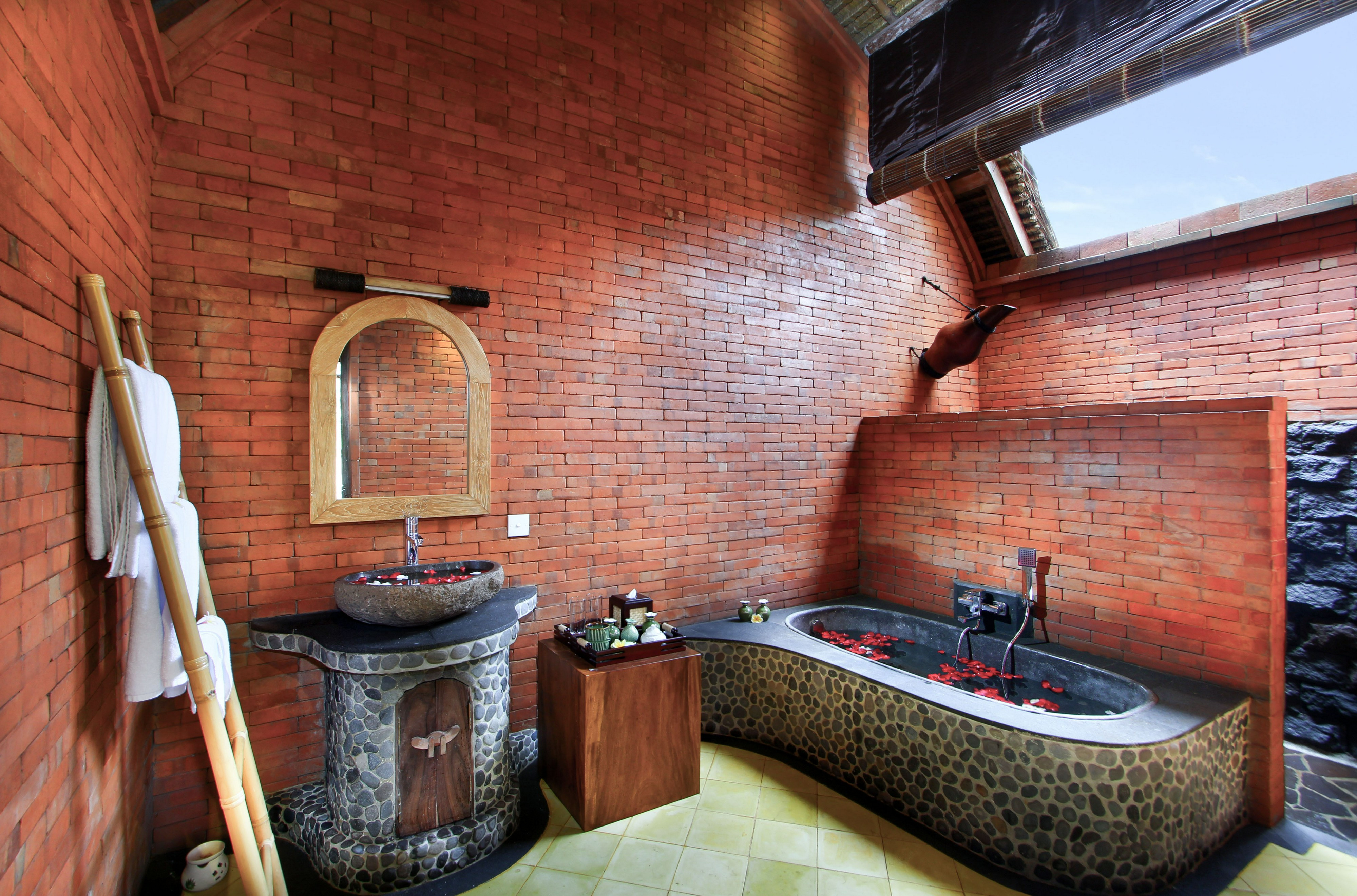 Bathroom 5, De Klumpu Bali Eco Tradi Stay, Bangli