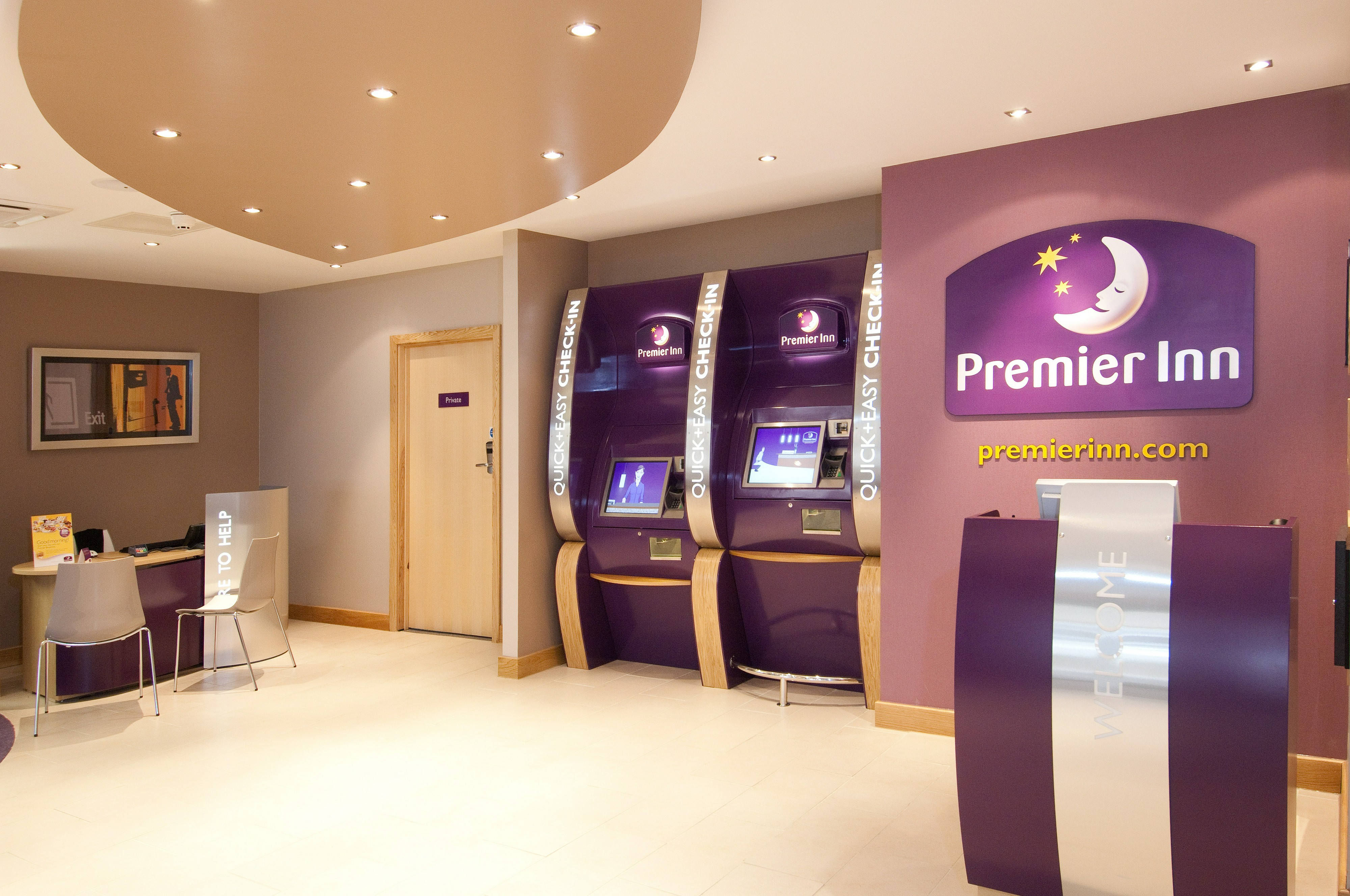 Public Area, Premier Inn Sunbury - Kempton Park, Surrey