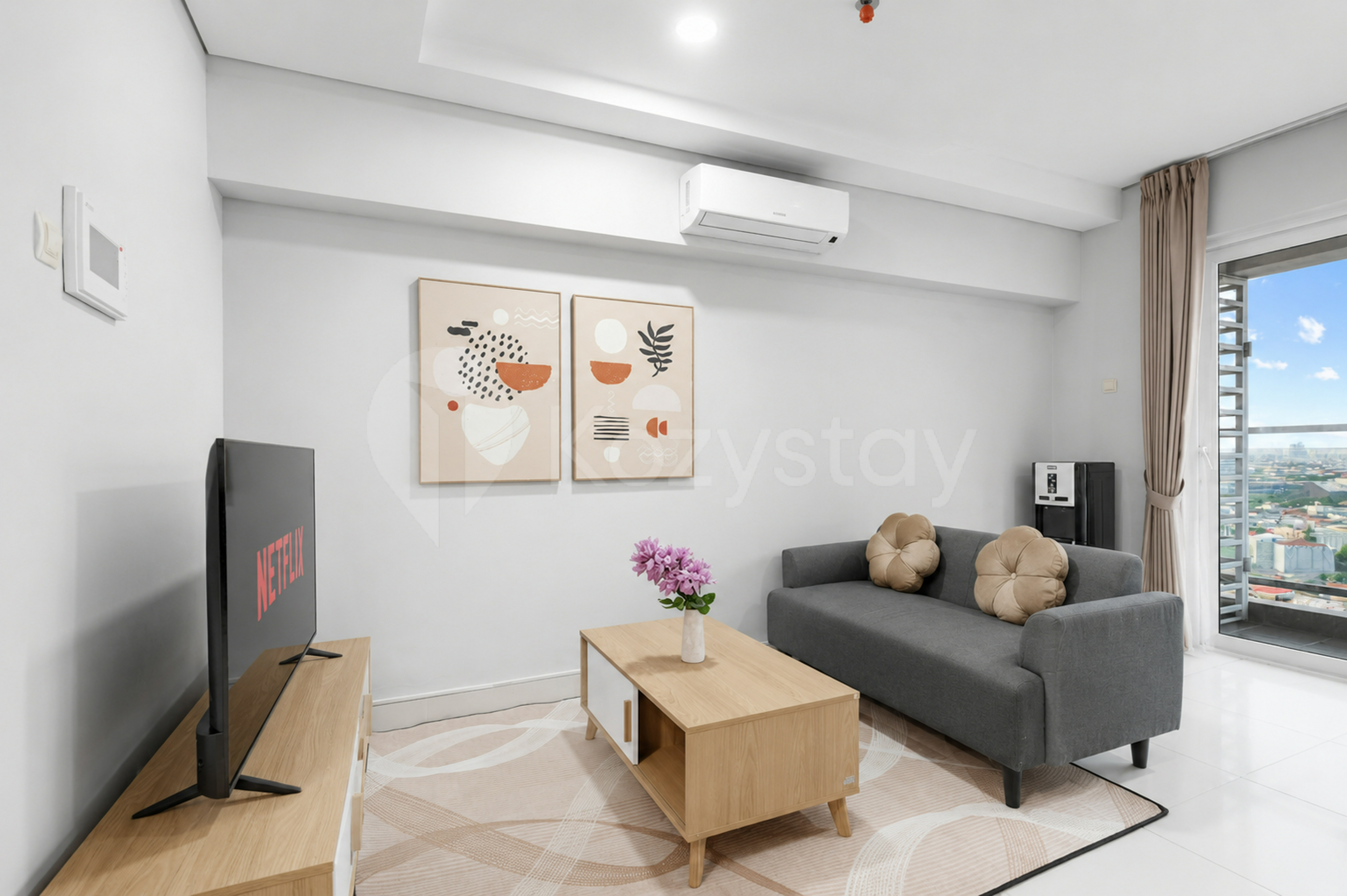 Living Room 4, Magnolia by Kozystay - Kebon Jeruk, West Jakarta