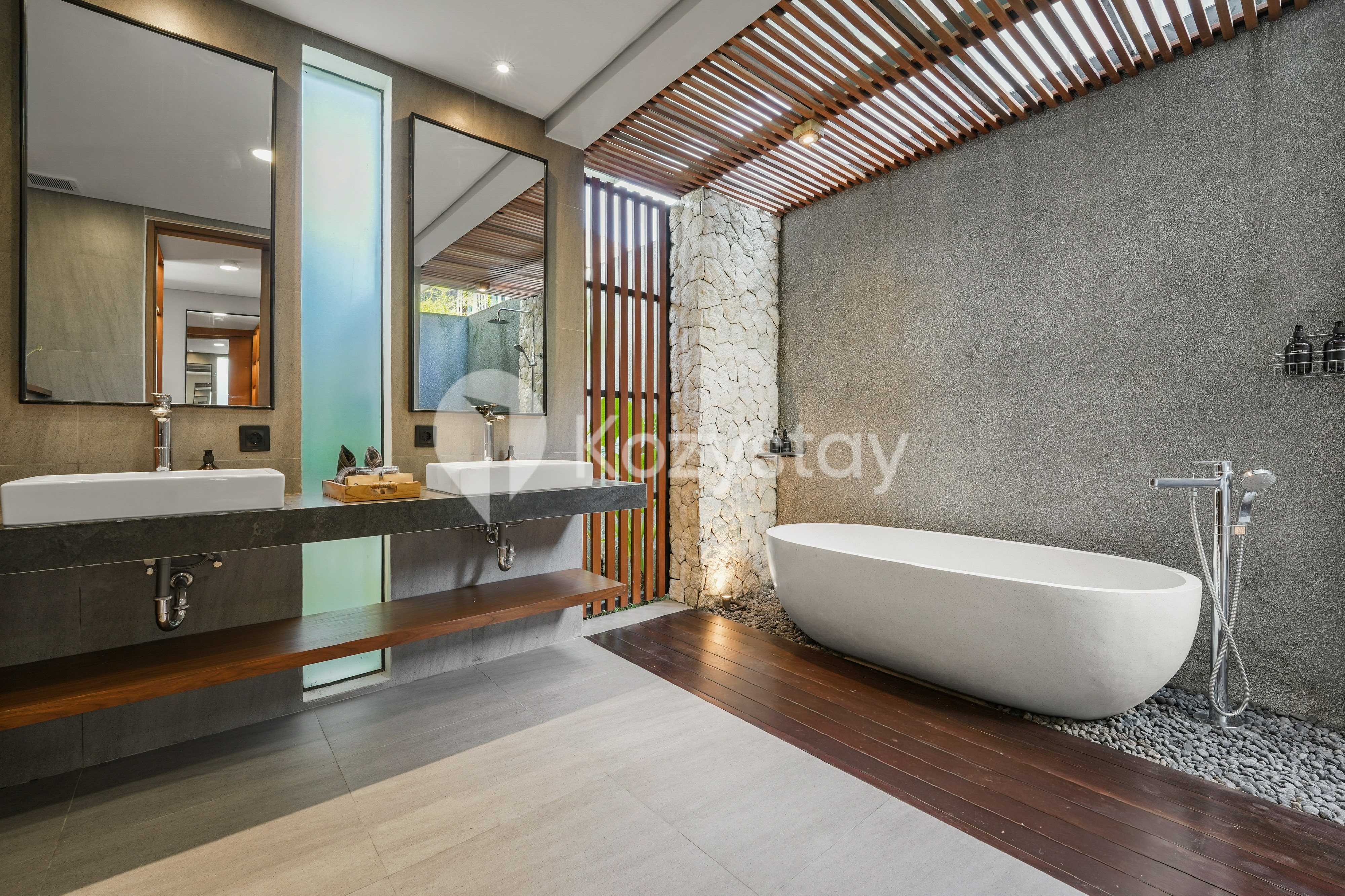 Bathroom 5, Arcasena Villa by Kozystay - Natadesa Resort, Badung