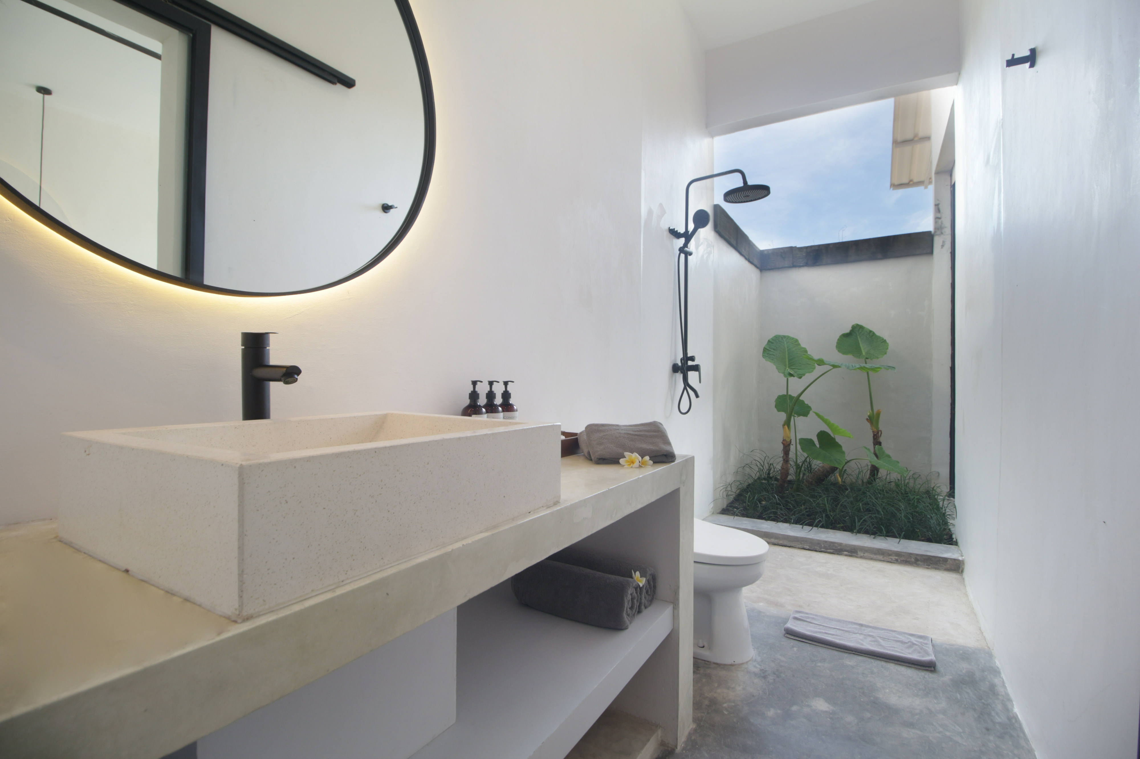 Bathroom 5, Casa Batu Mejan, Badung