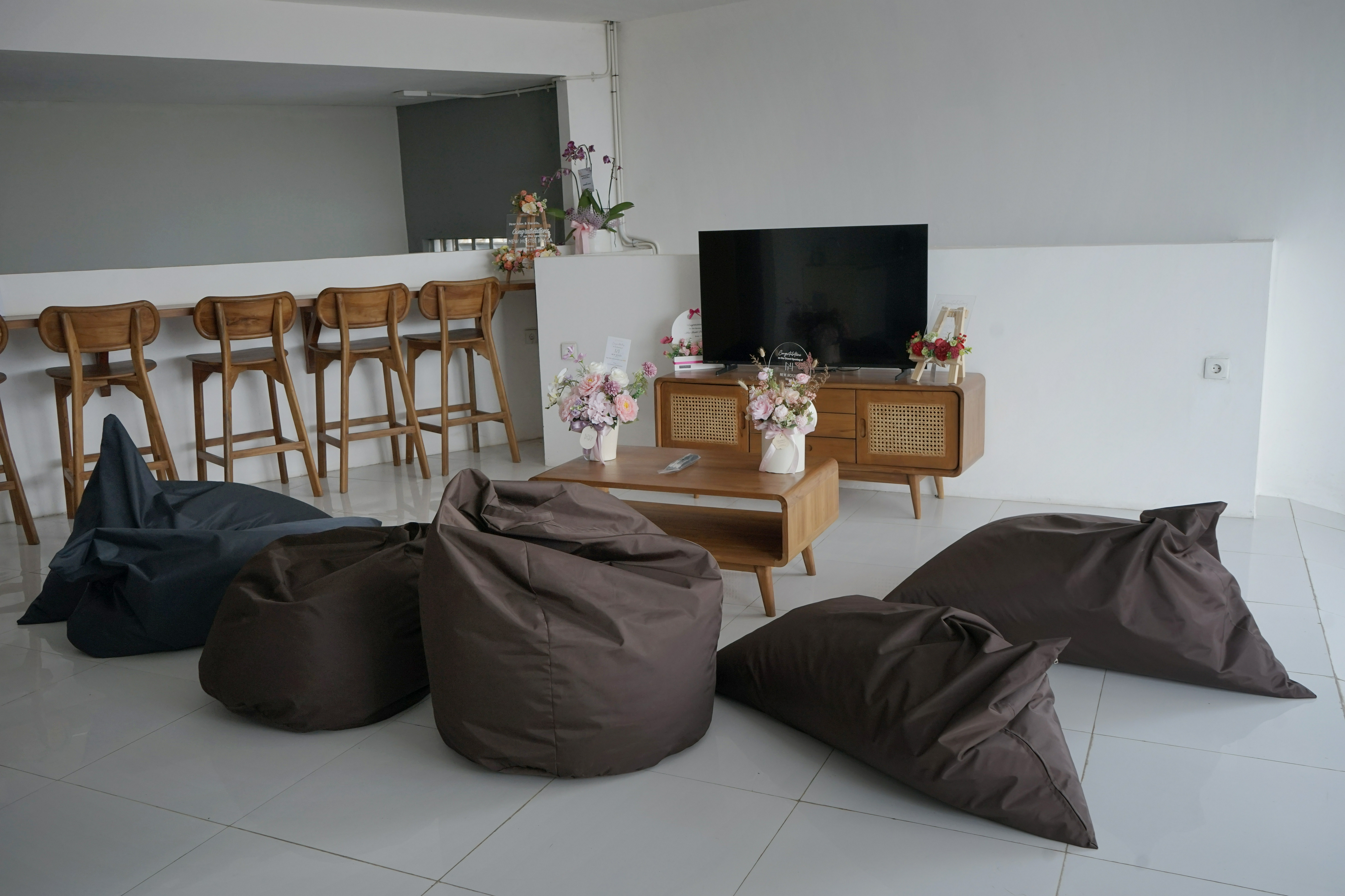 Public Area 2, New Hostel Braga, Bandung