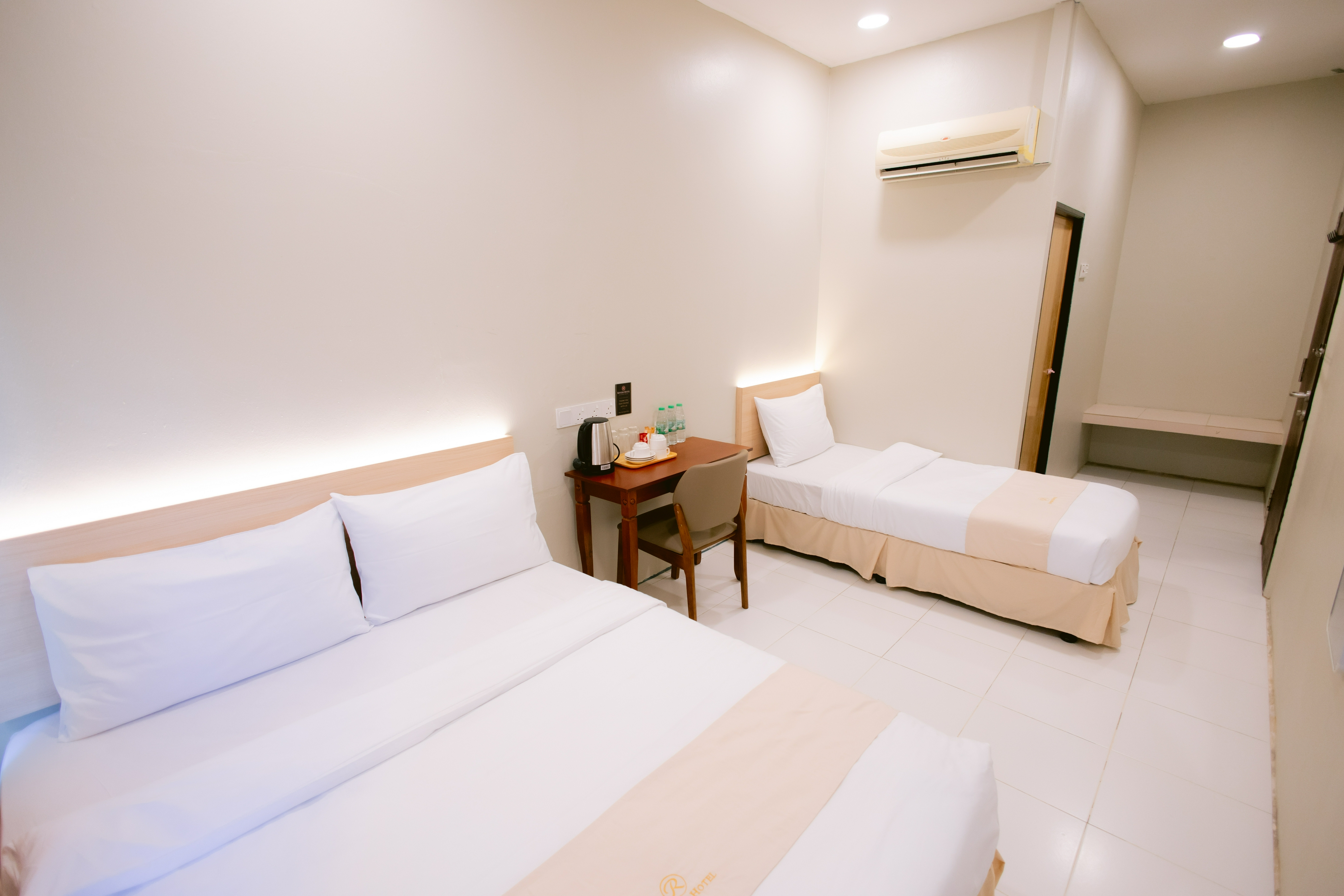 Exterior 5, ROVERS HOTEL, Kota Bharu