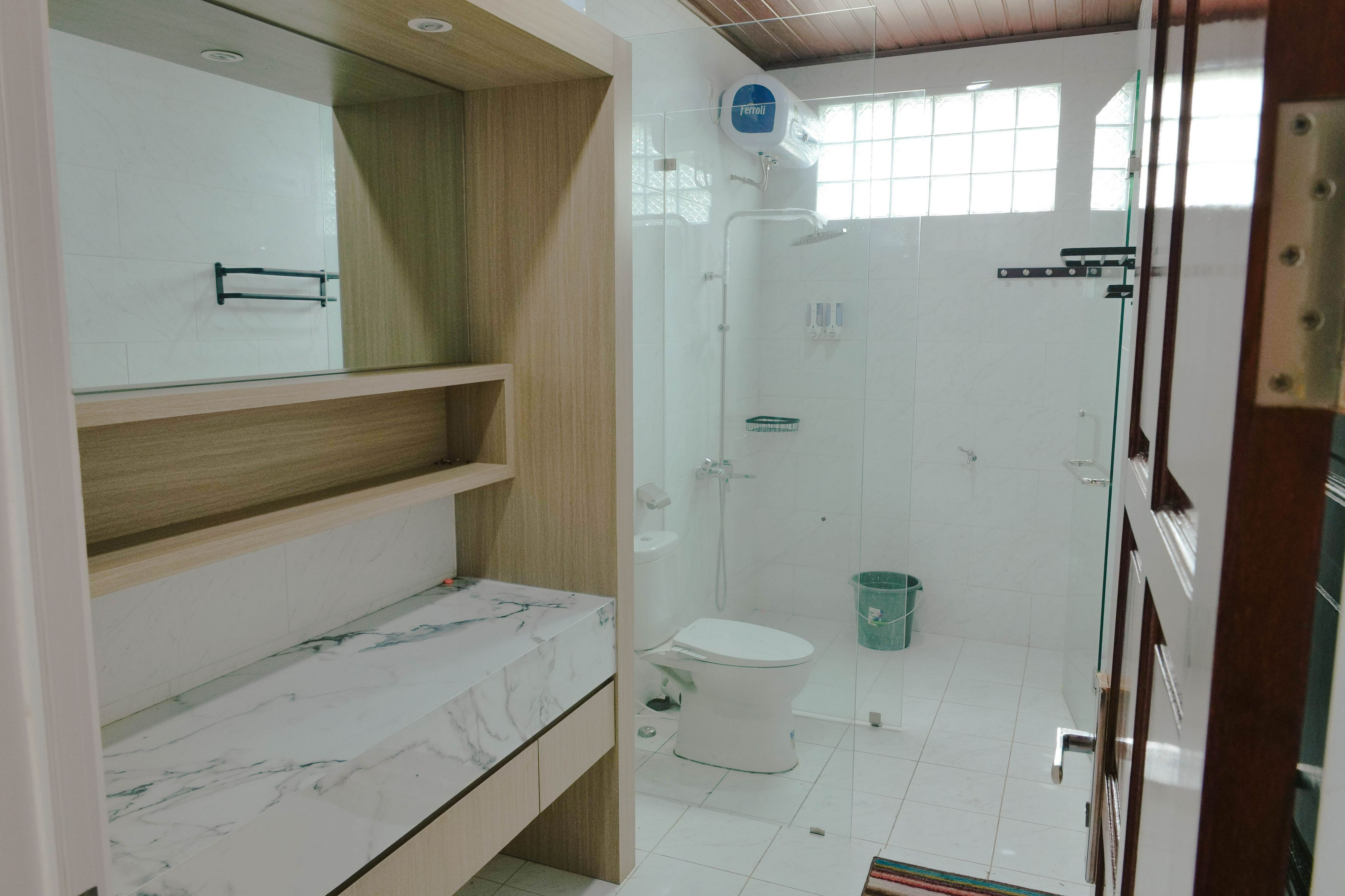 Bathroom 2, Montana Villa Lembang, Bandung