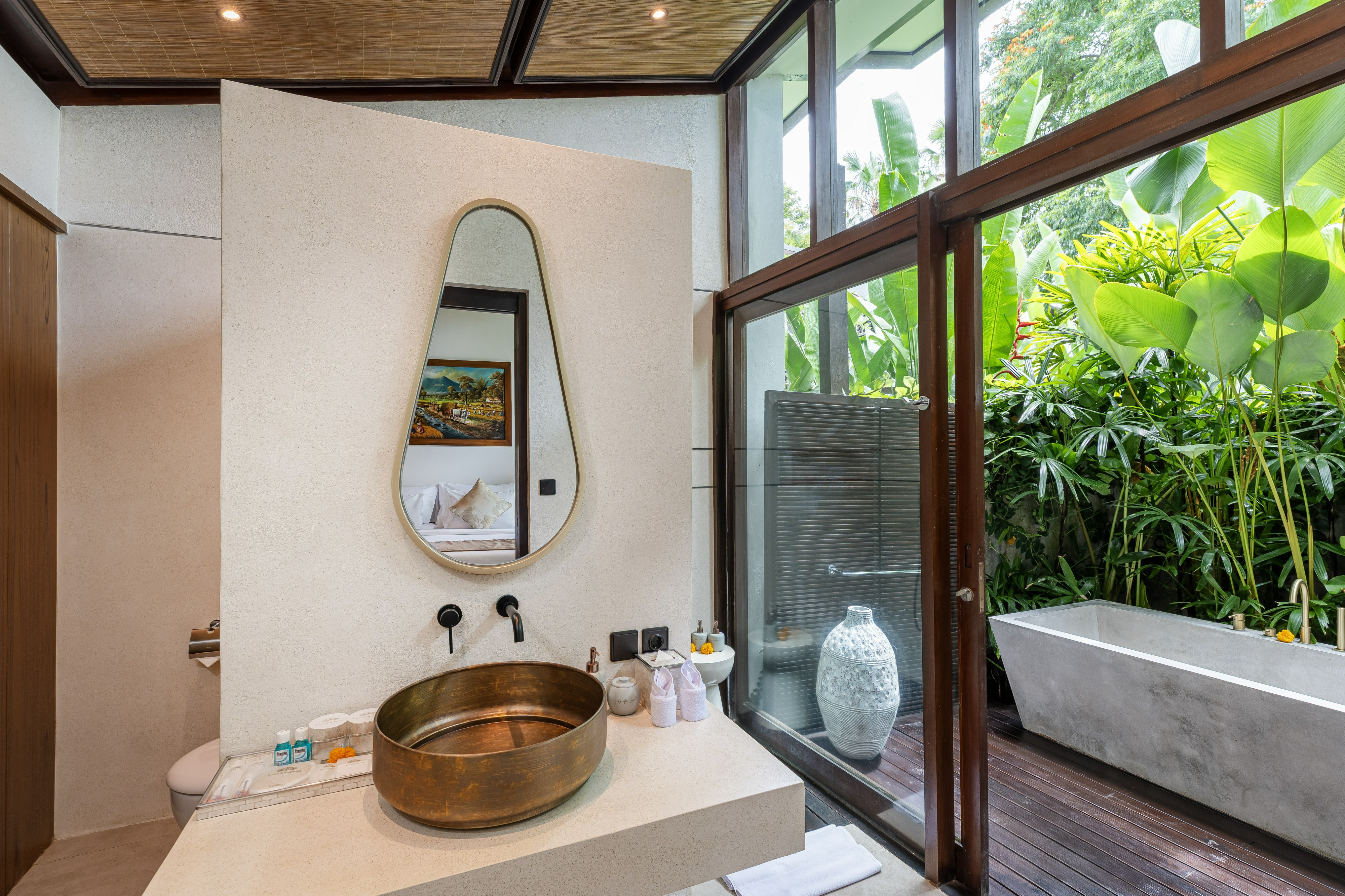 Bathroom 5, Casa Contenta Kouru, Badung