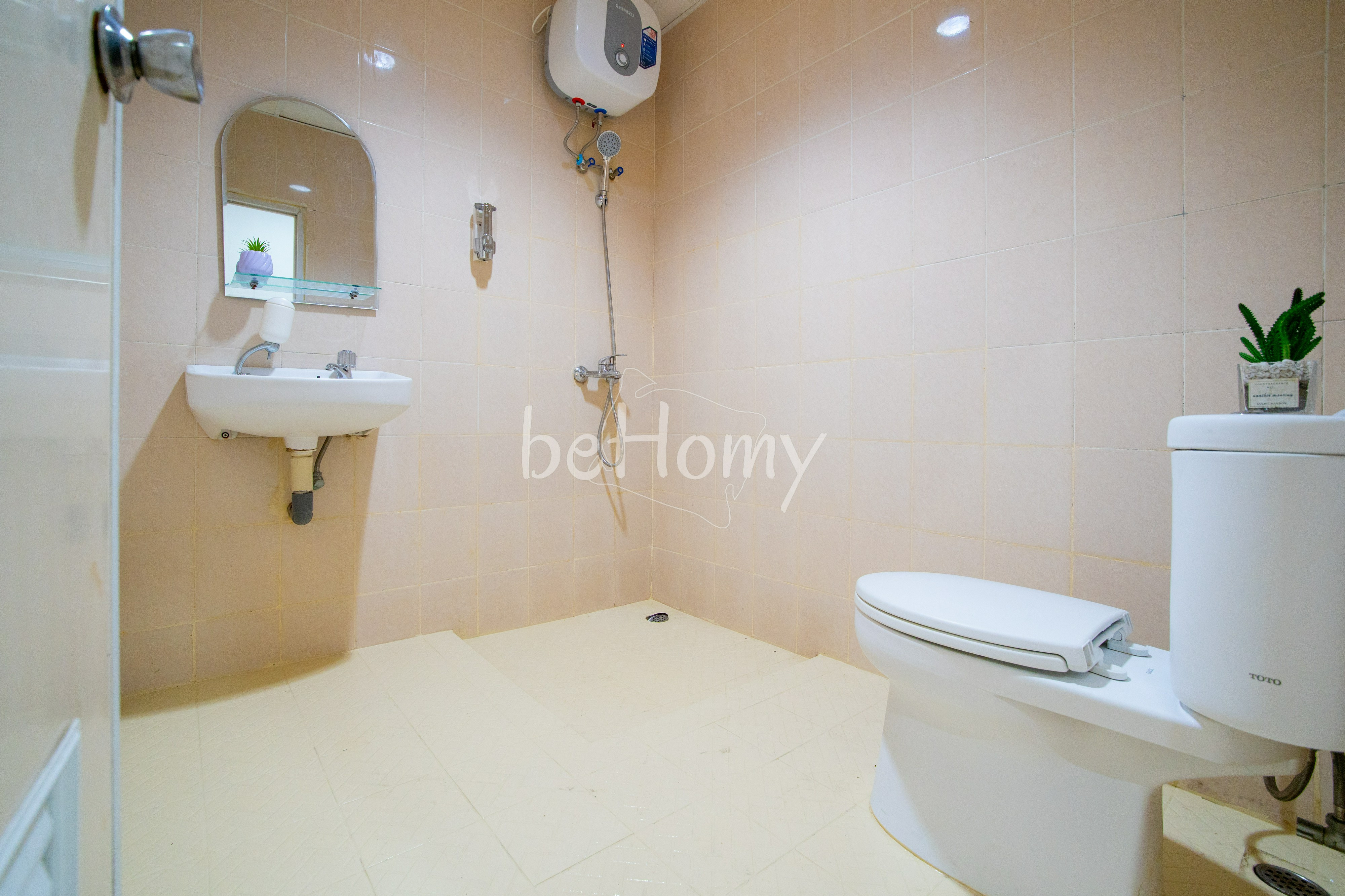 Bathroom 5, Behomy J Home, Bandung