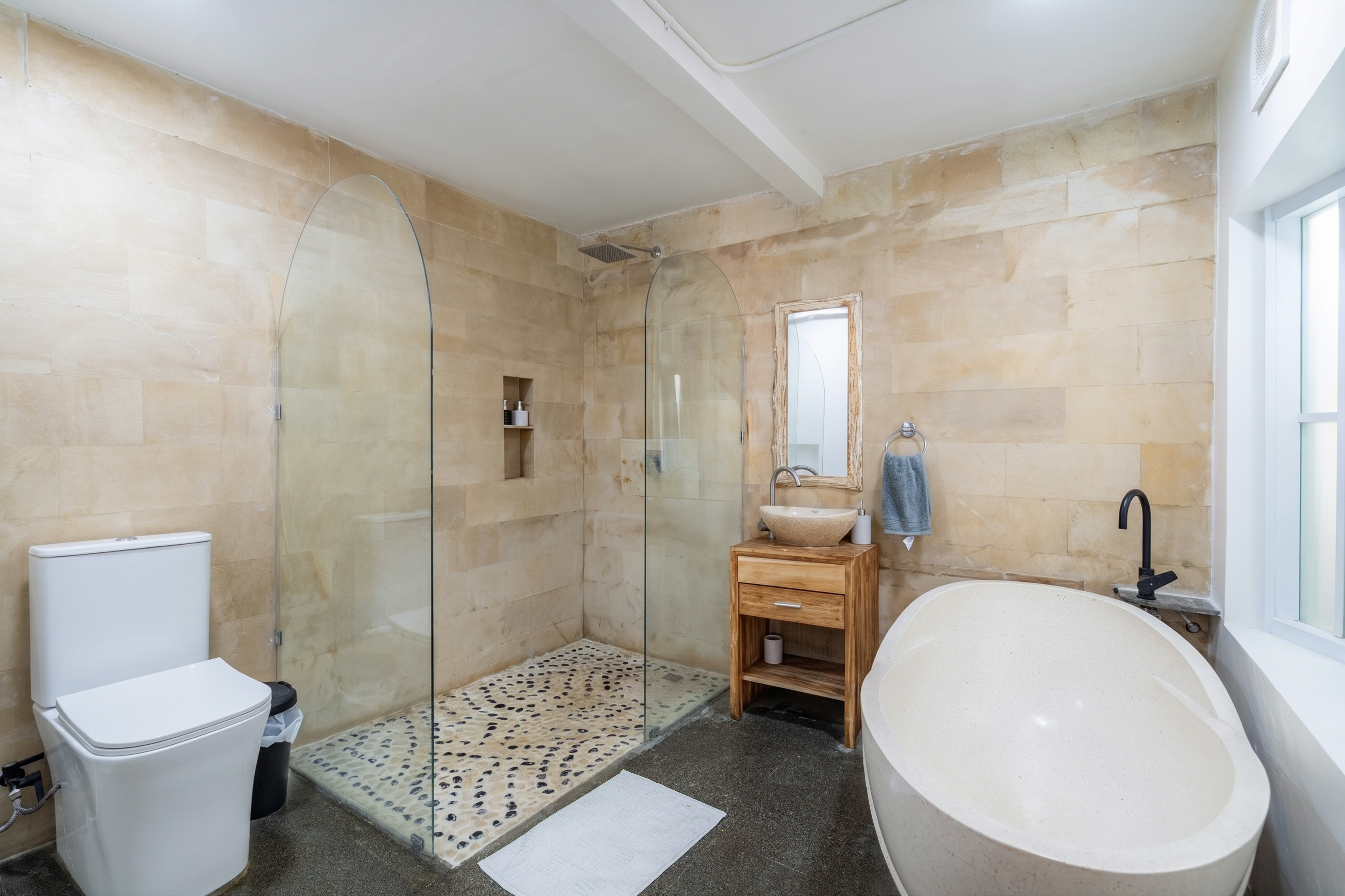 Bathroom 5, Casa Mia Nusa Dua Suite by Betterplace, Badung