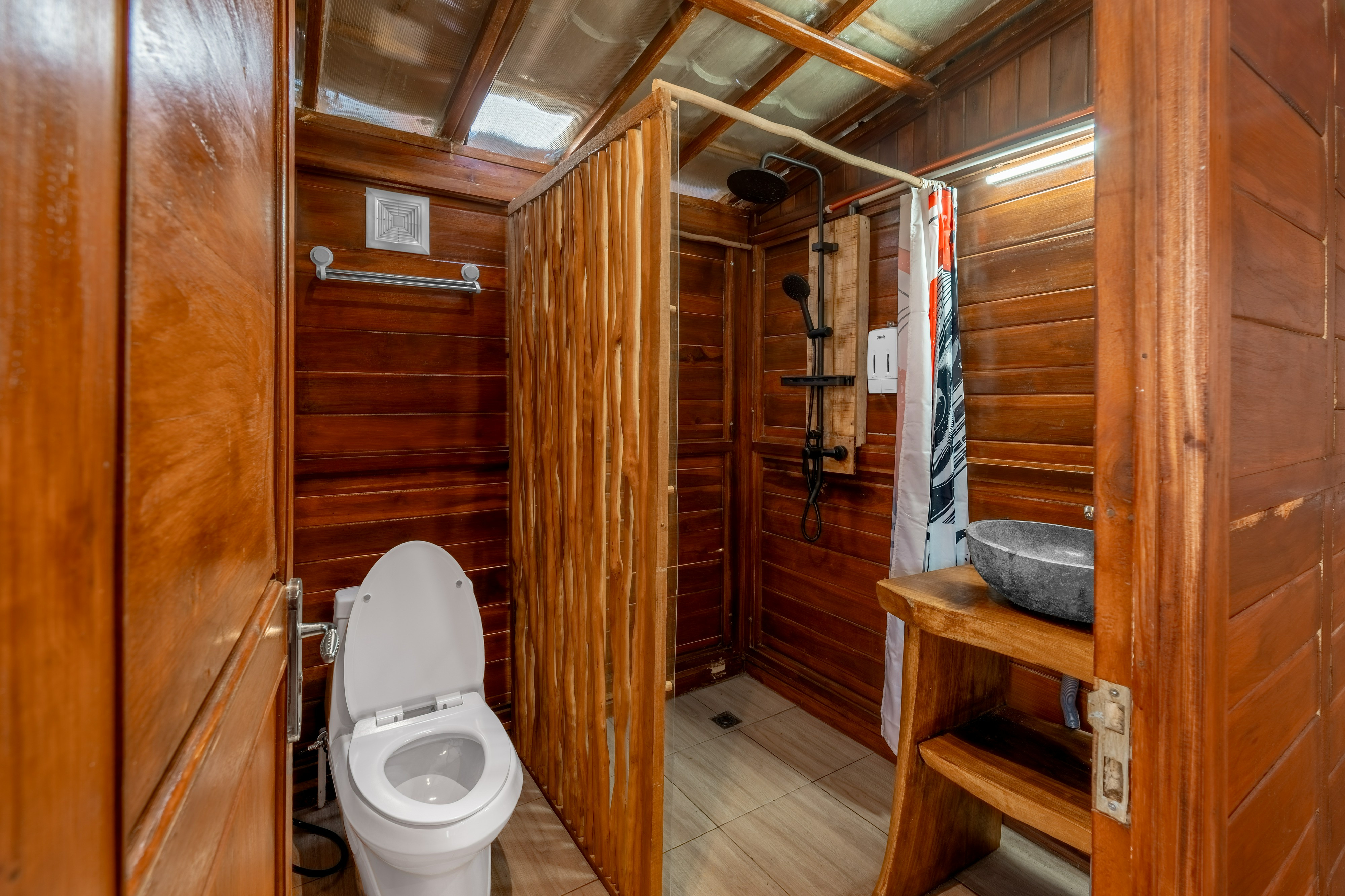 Others 5, Kamani Cabin, Bangli