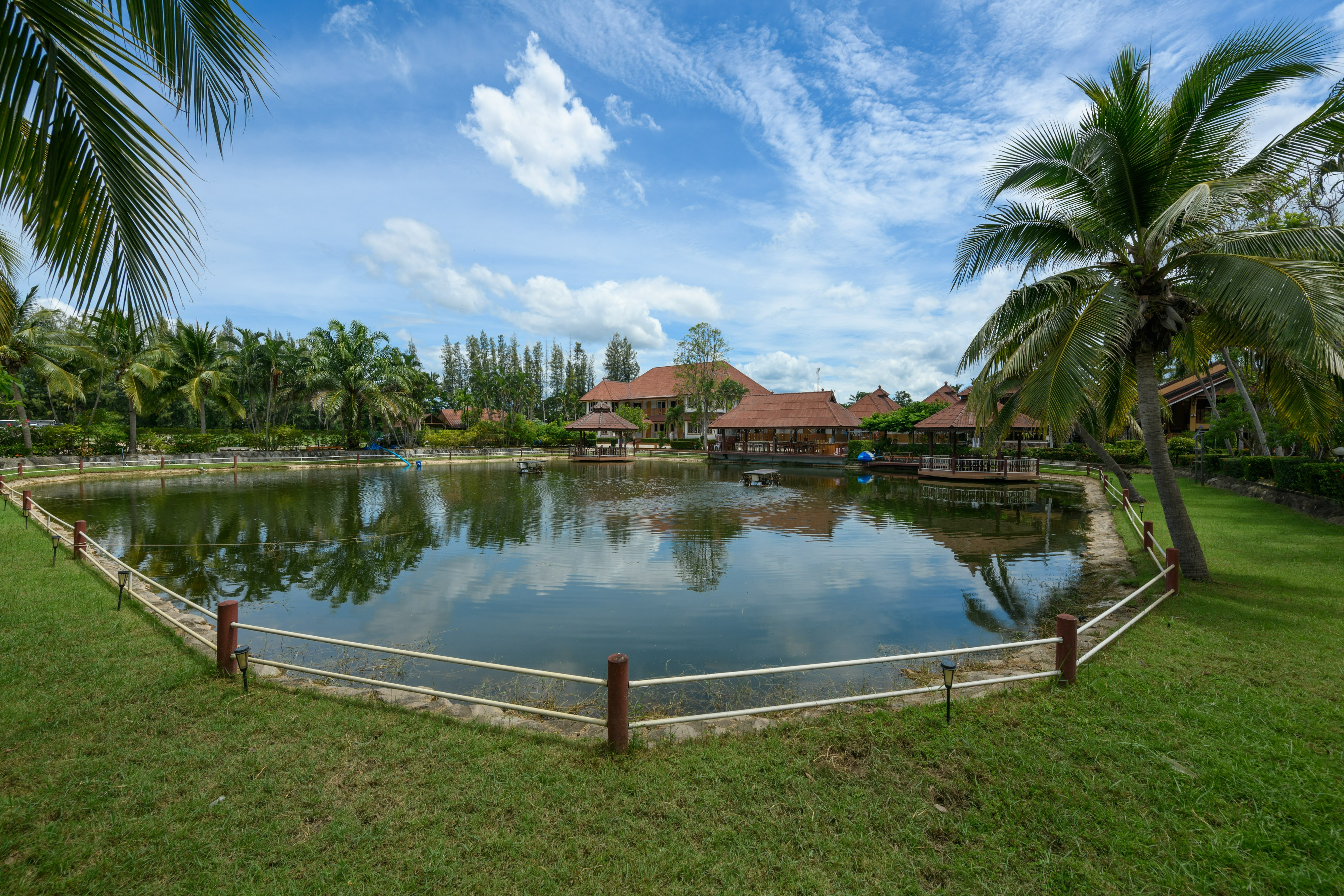 Public Area 5, Reaunnapa Resort, Suan Phung