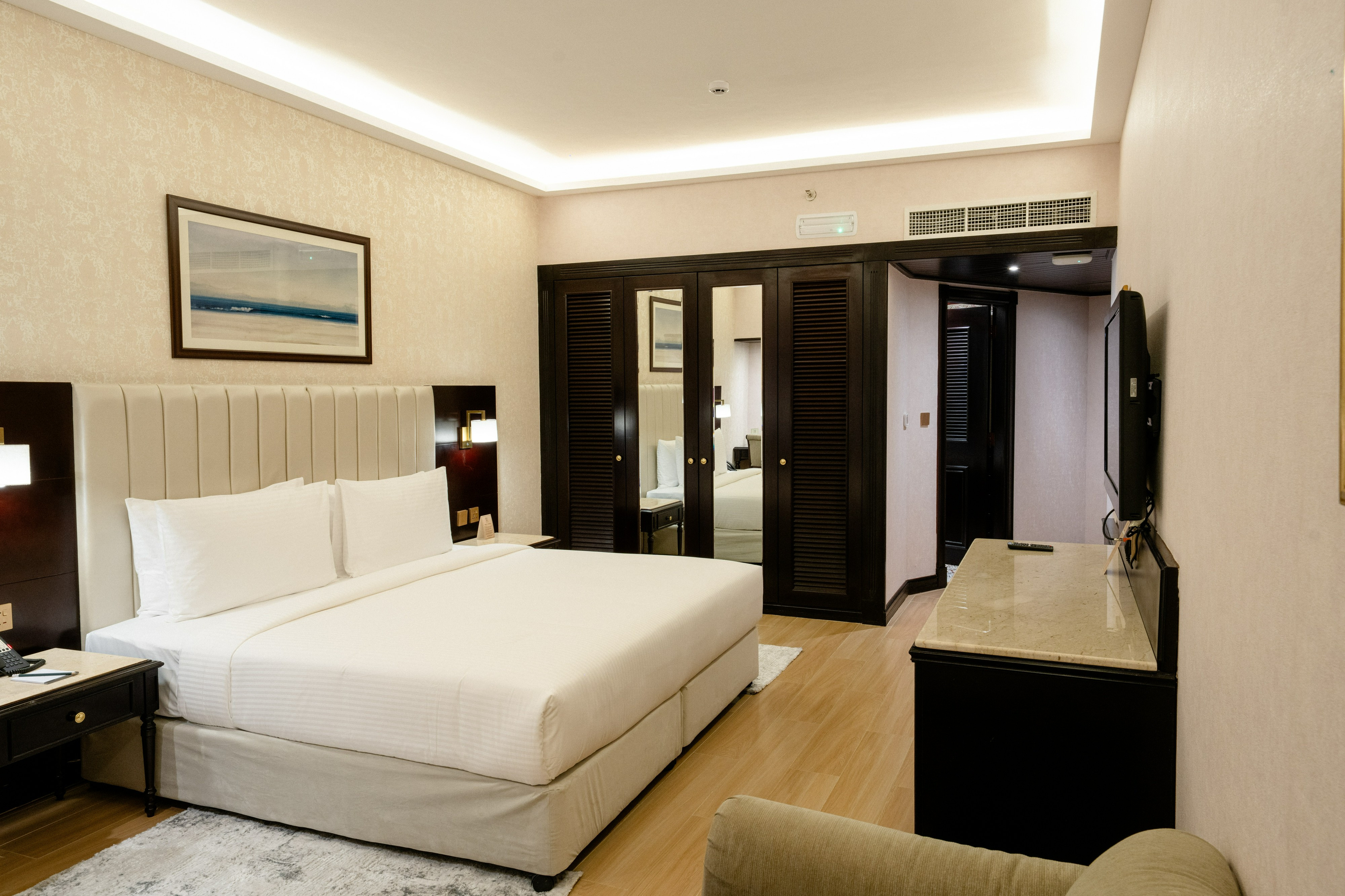 Bedroom 4, Luxe Avenue Hotel, Dubai