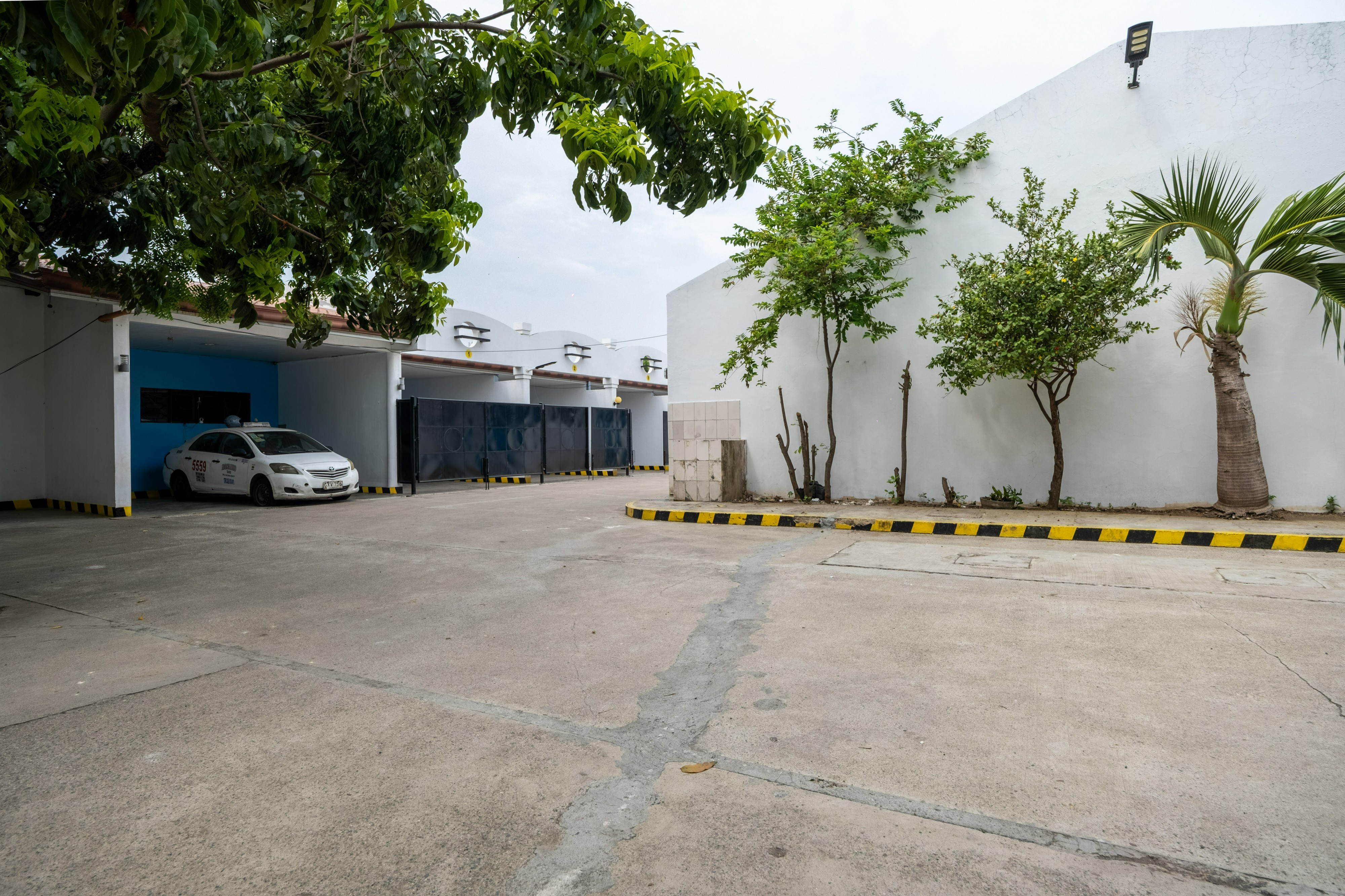 Exterior 4, RedDoorz @ 3Ms Tourist Inn, Lapu-Lapu City
