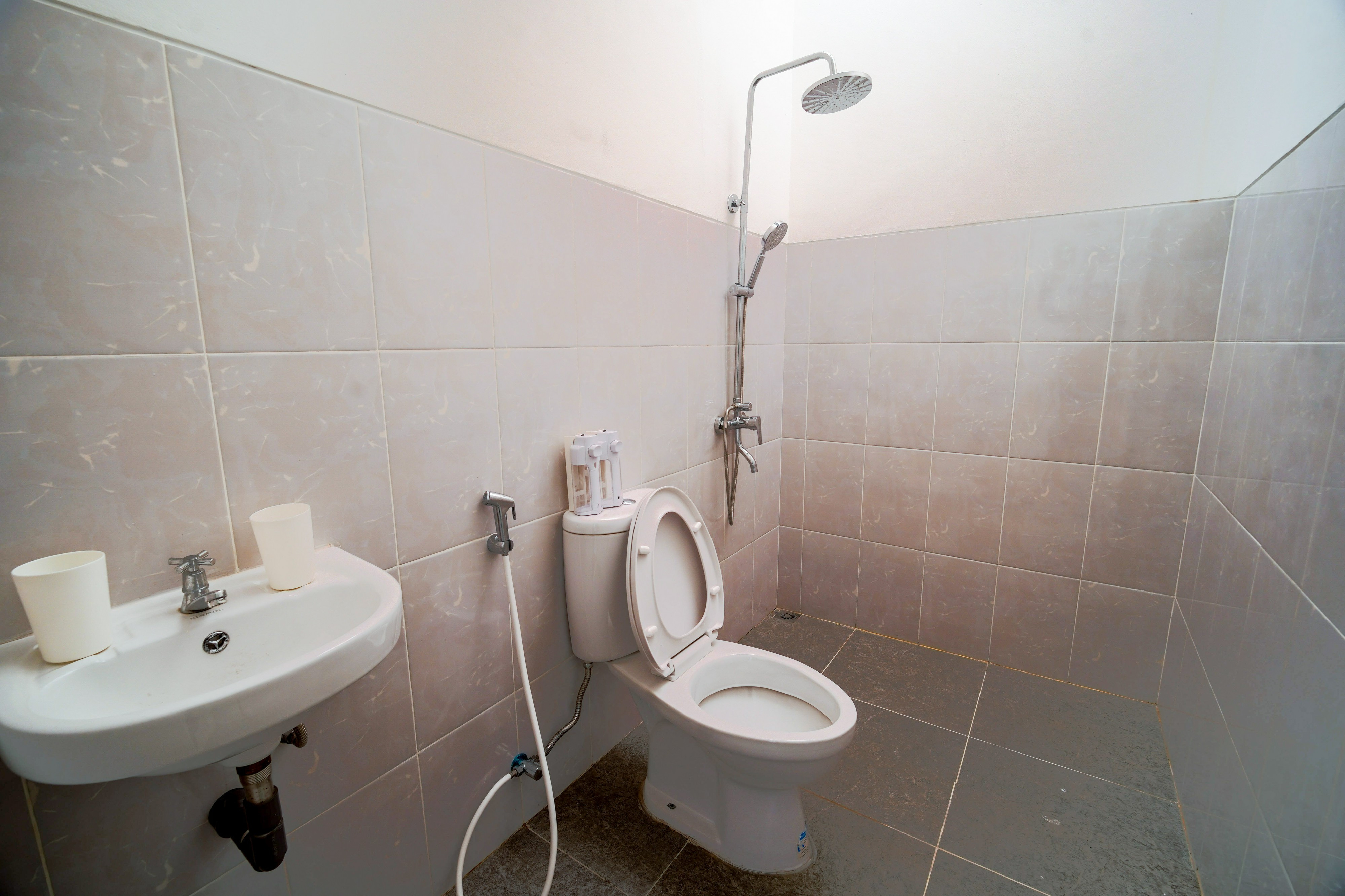 Bathroom 4, Timeless Sevilla Luxe, Sleman