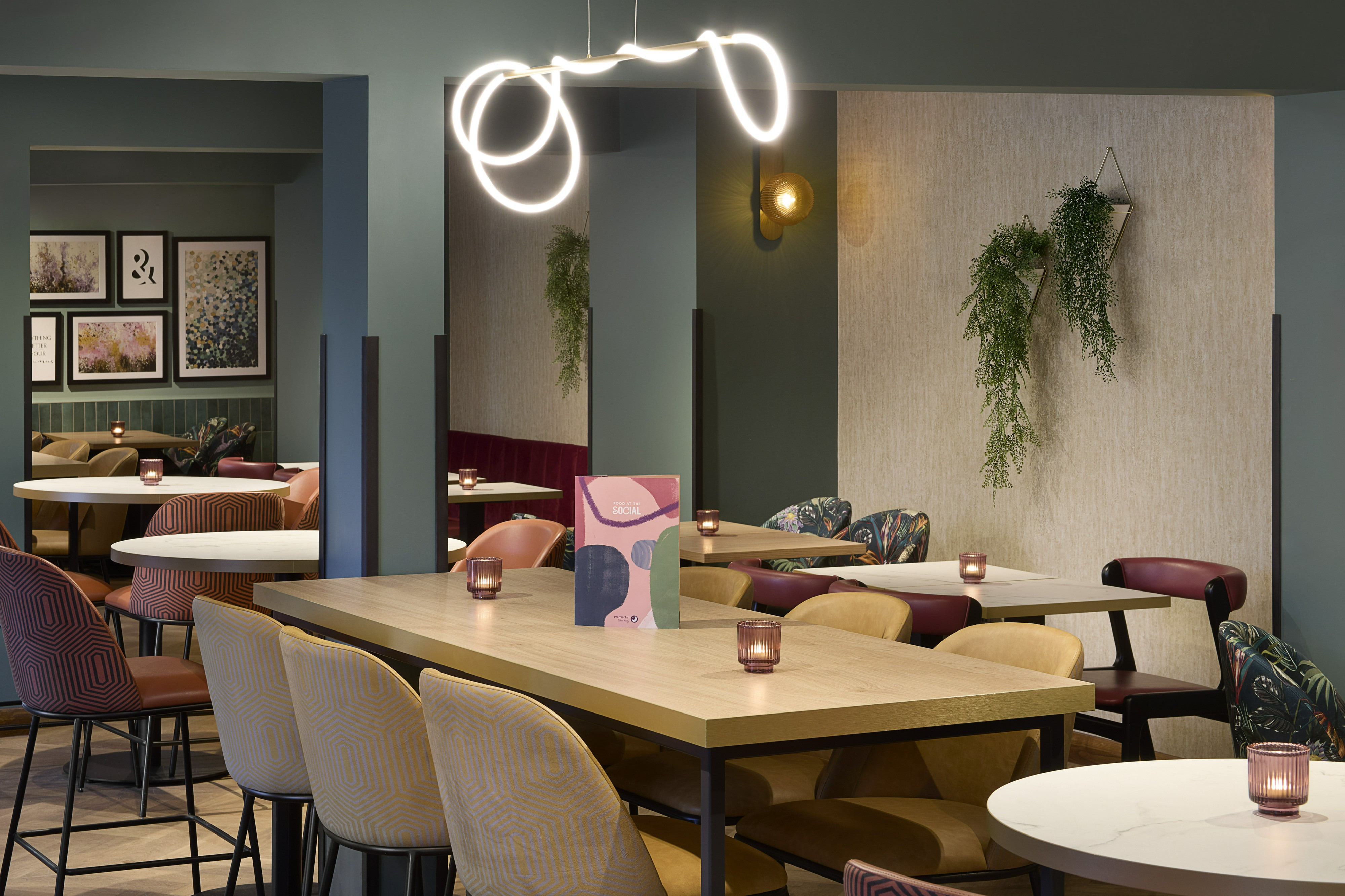 Food & Drinks 5, Premier Inn Salisbury North Bishopdown, Wiltshire