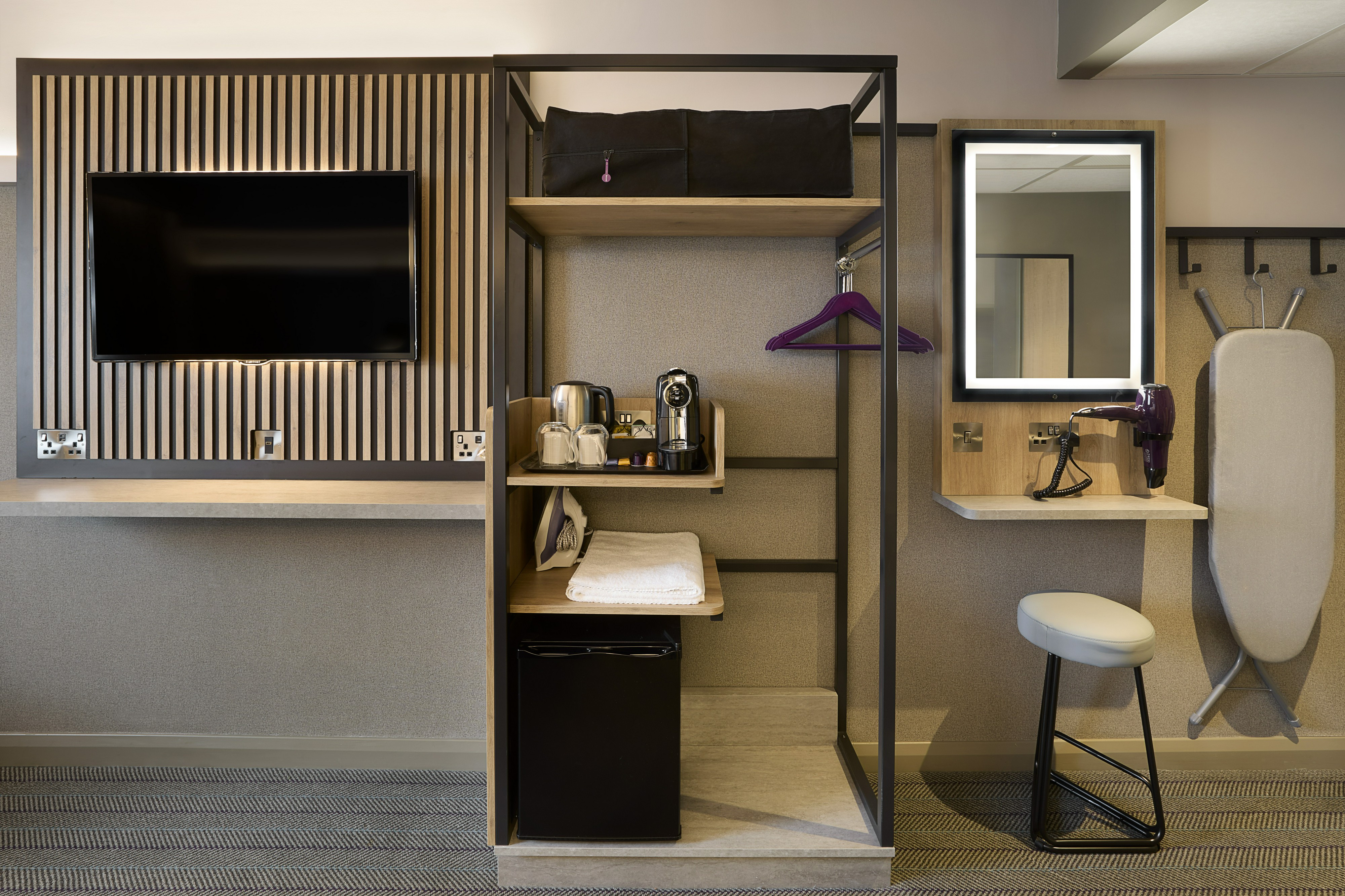 Bedroom 3, Premier Inn Glasgow - Paisley, Renfrewshire