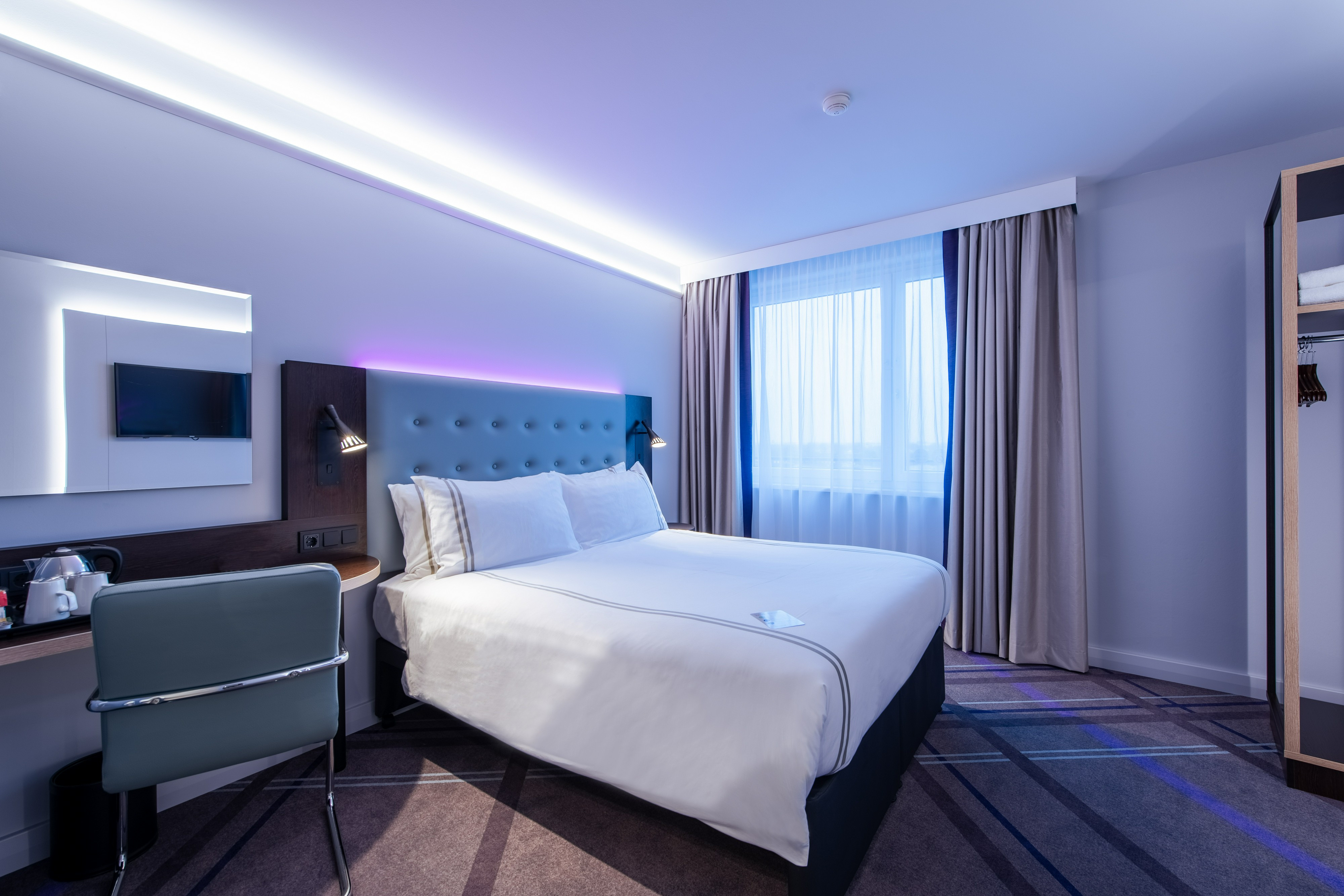Bedroom 3, Premier Inn München Messe, München
