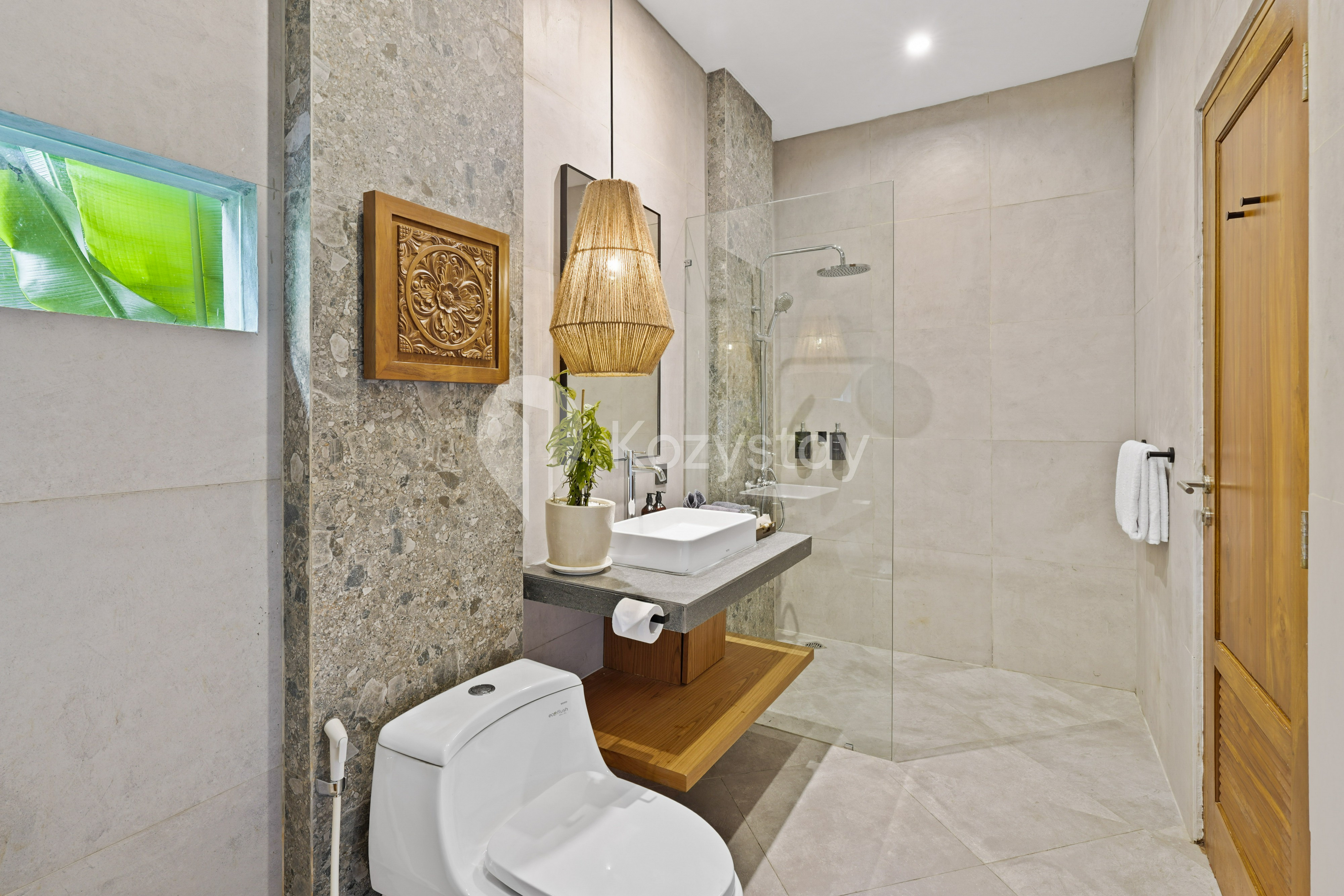 Bathroom 5, Kastara Villa by Kozystay - Canggu, Badung