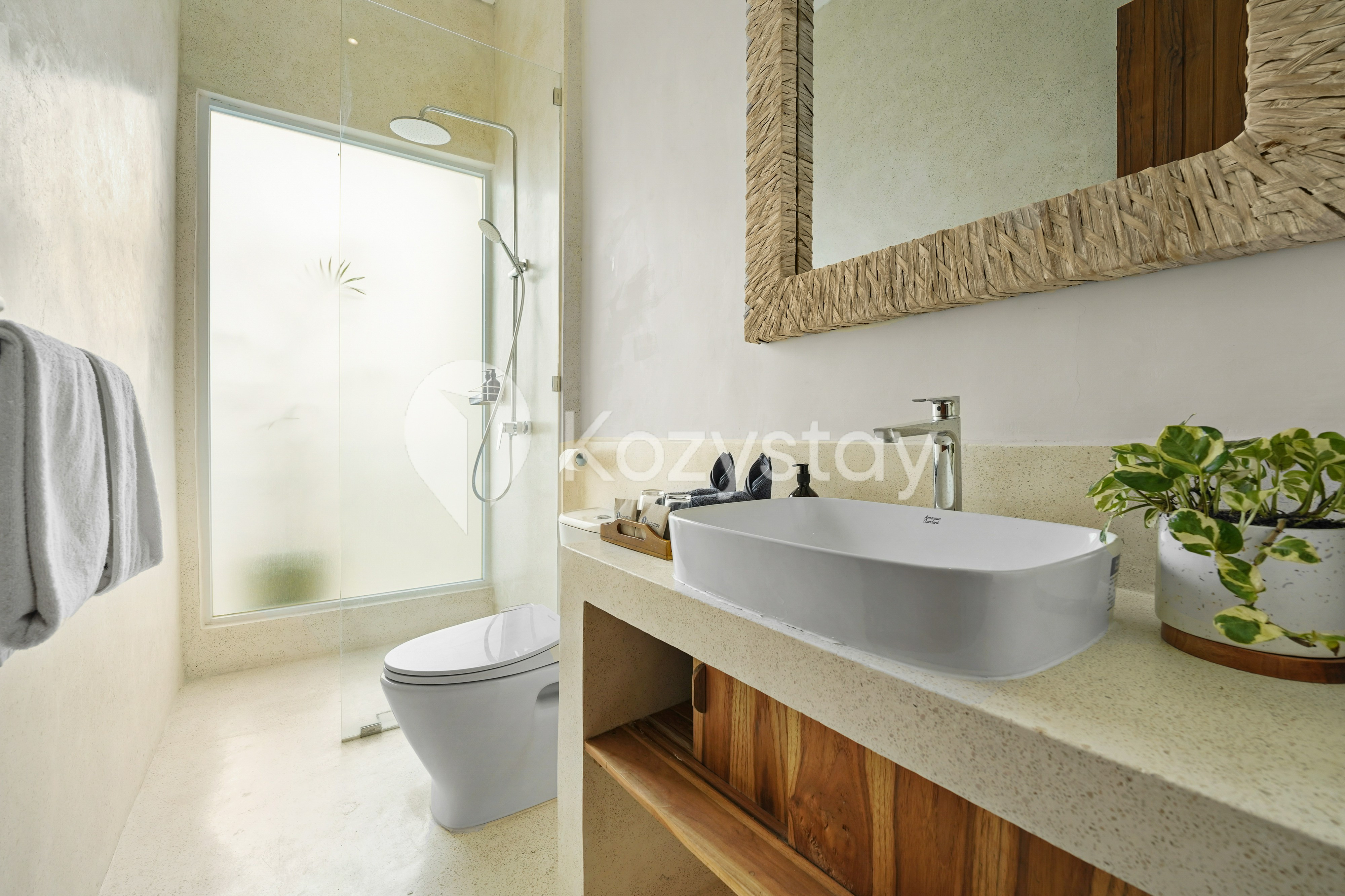 Bathroom 5, Arkapura Villa by Kozystay - Canggu, Badung