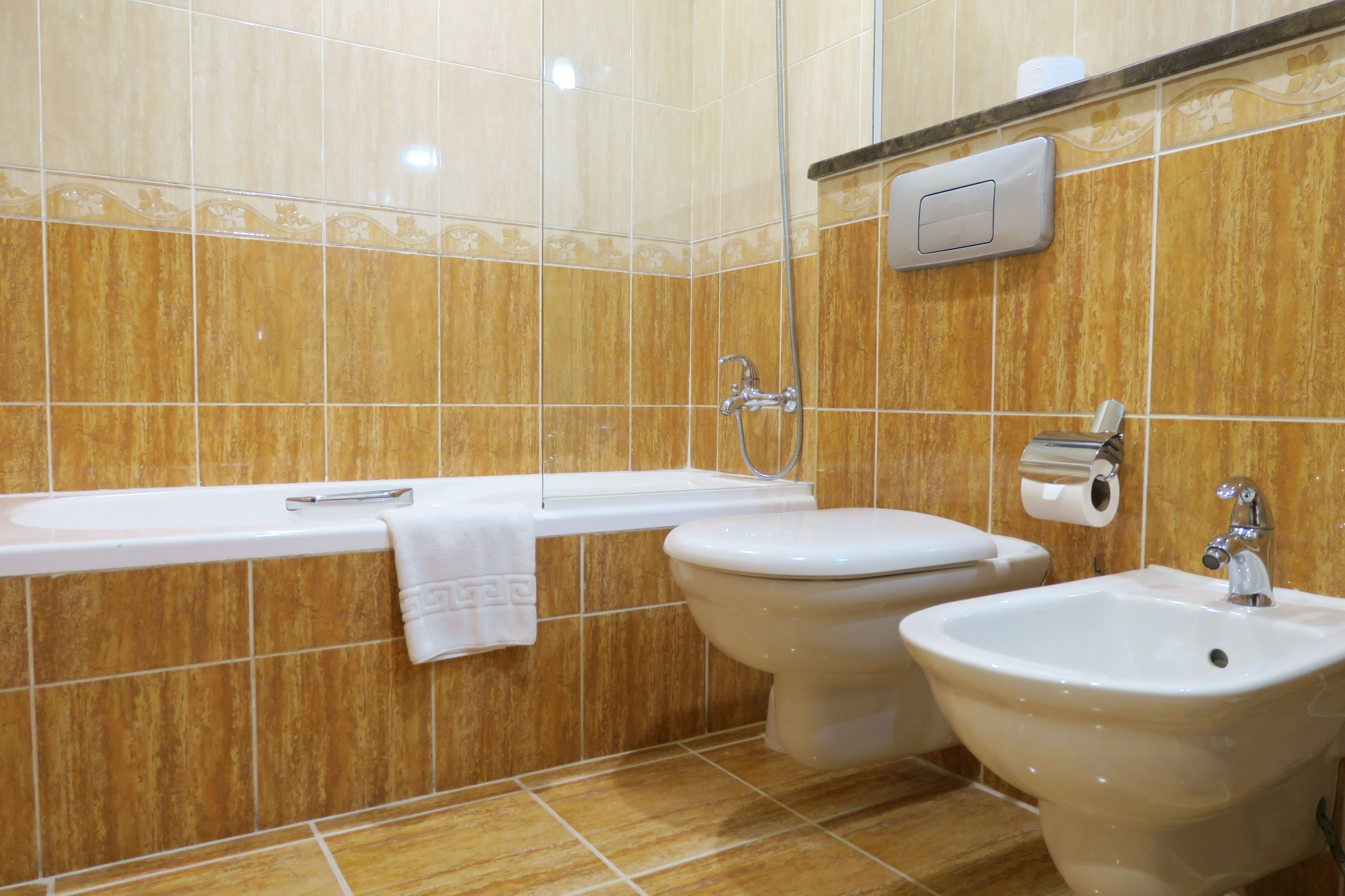 Bathroom 5, Riviera Hotel Dubai, Dubai