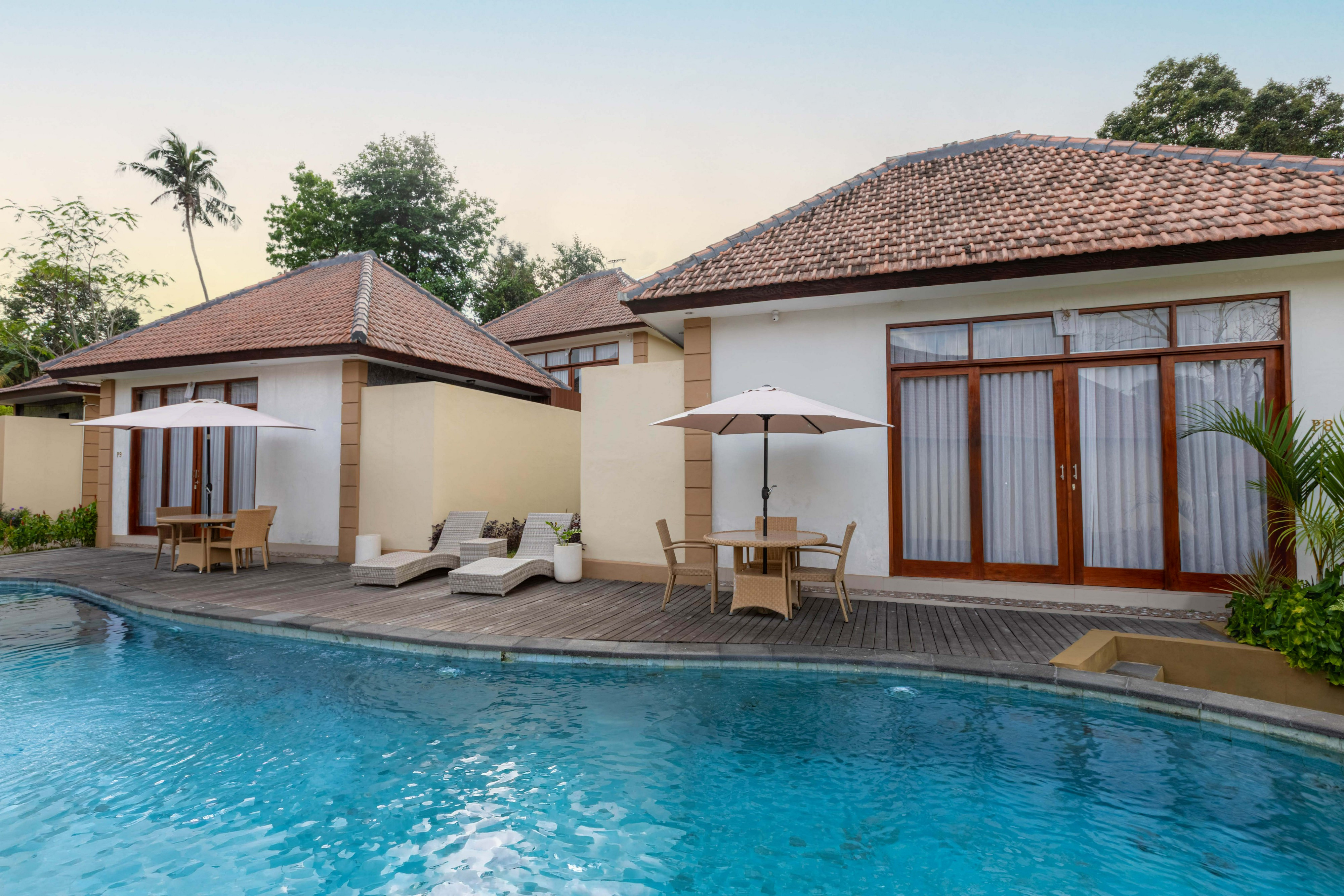 Swimming Pool 4, The Green Sidemen, Karangasem