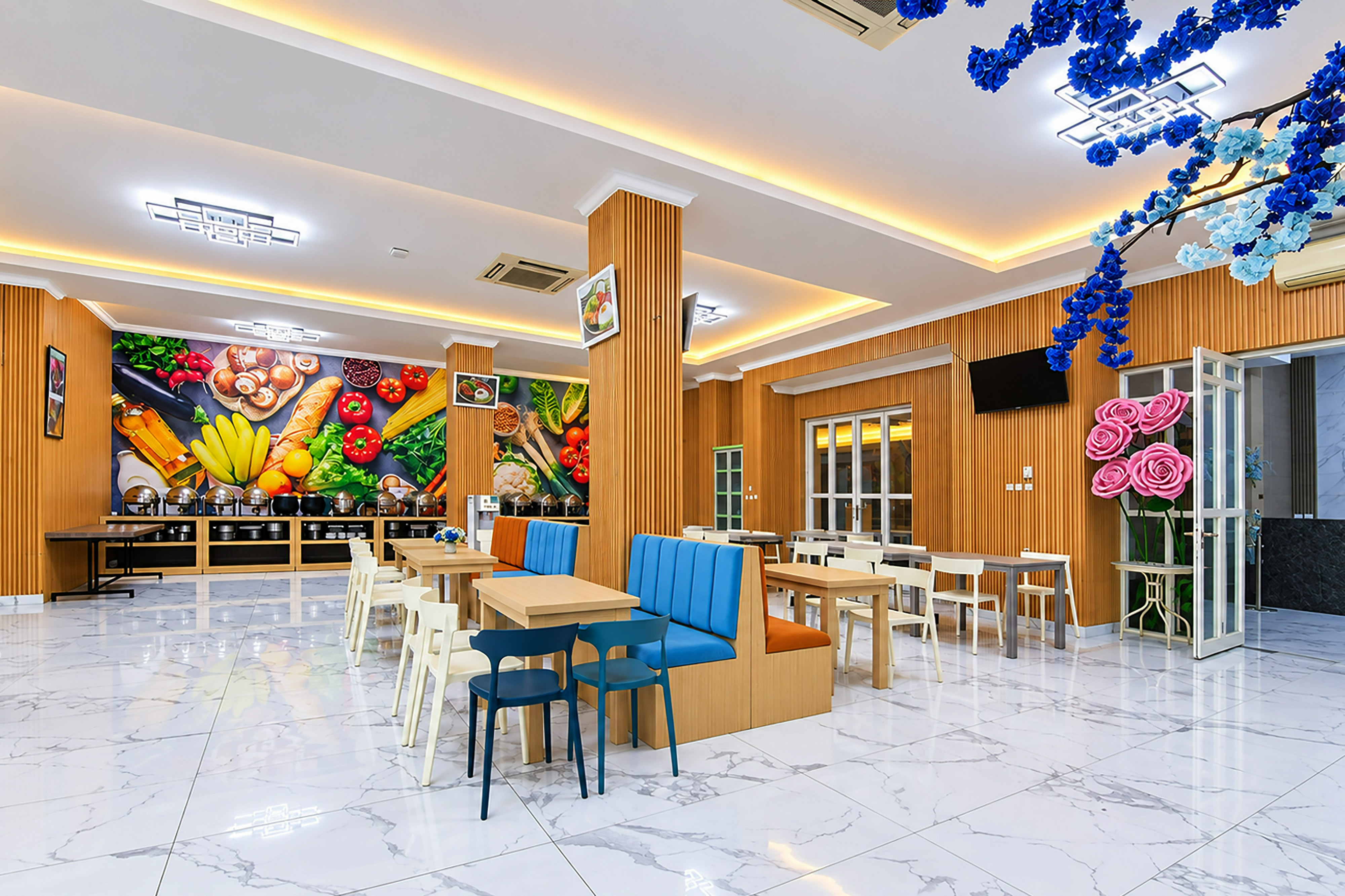 Food & Drinks 4, Hotel Bunga Bunga, Central Jakarta