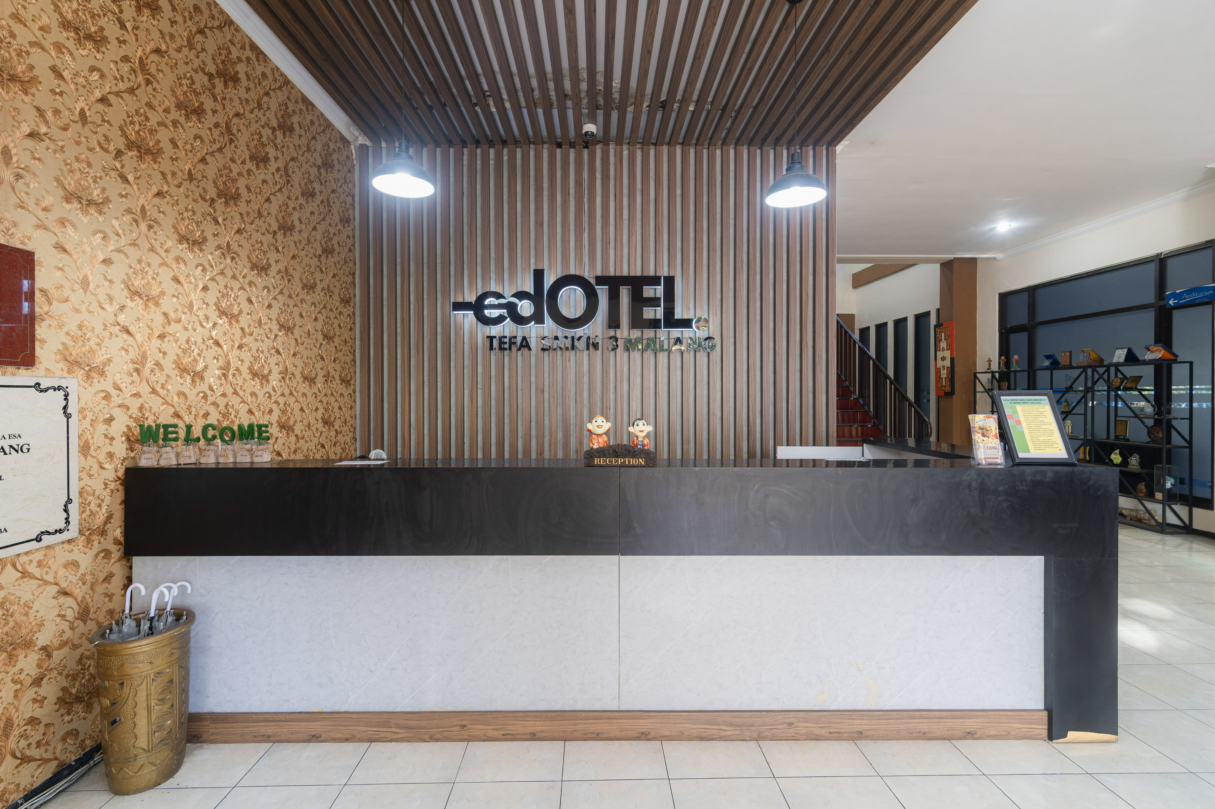 Others 5, RedDoorz Plus @ edOtel Malang, Malang