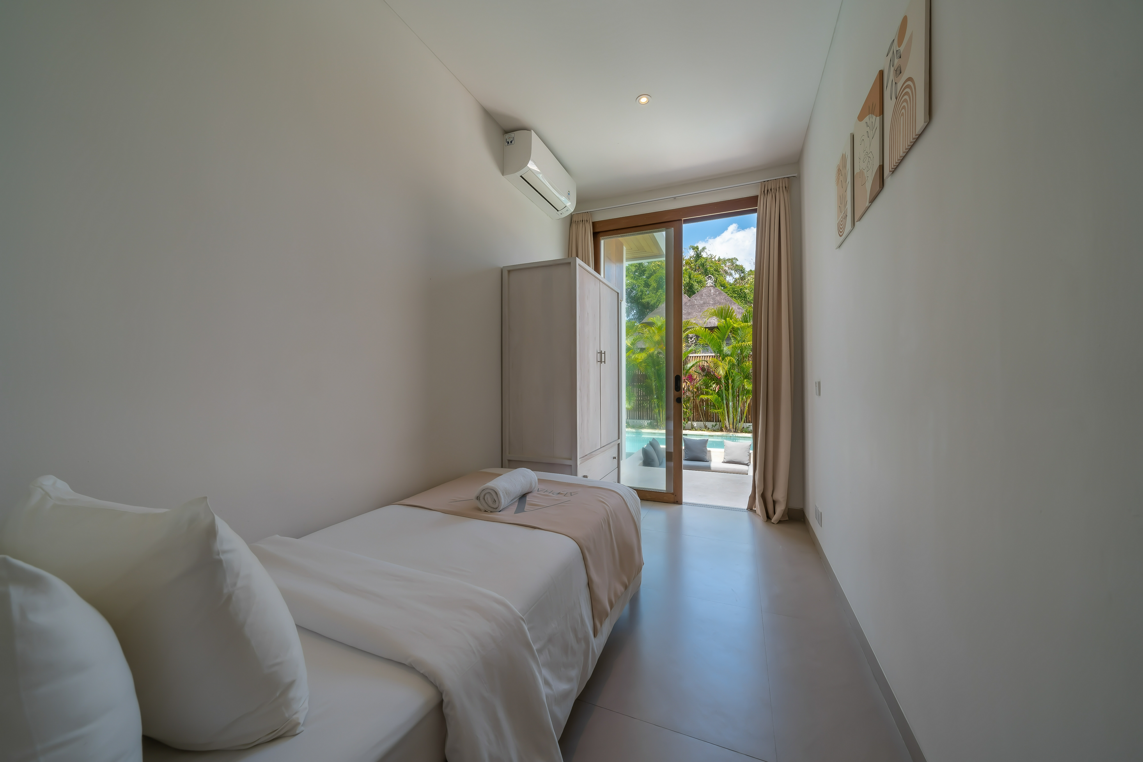 Bedroom 3, Dreamscape Haven: Heavenly 2BR Villa with Rooftop in Pererenan!, Badung