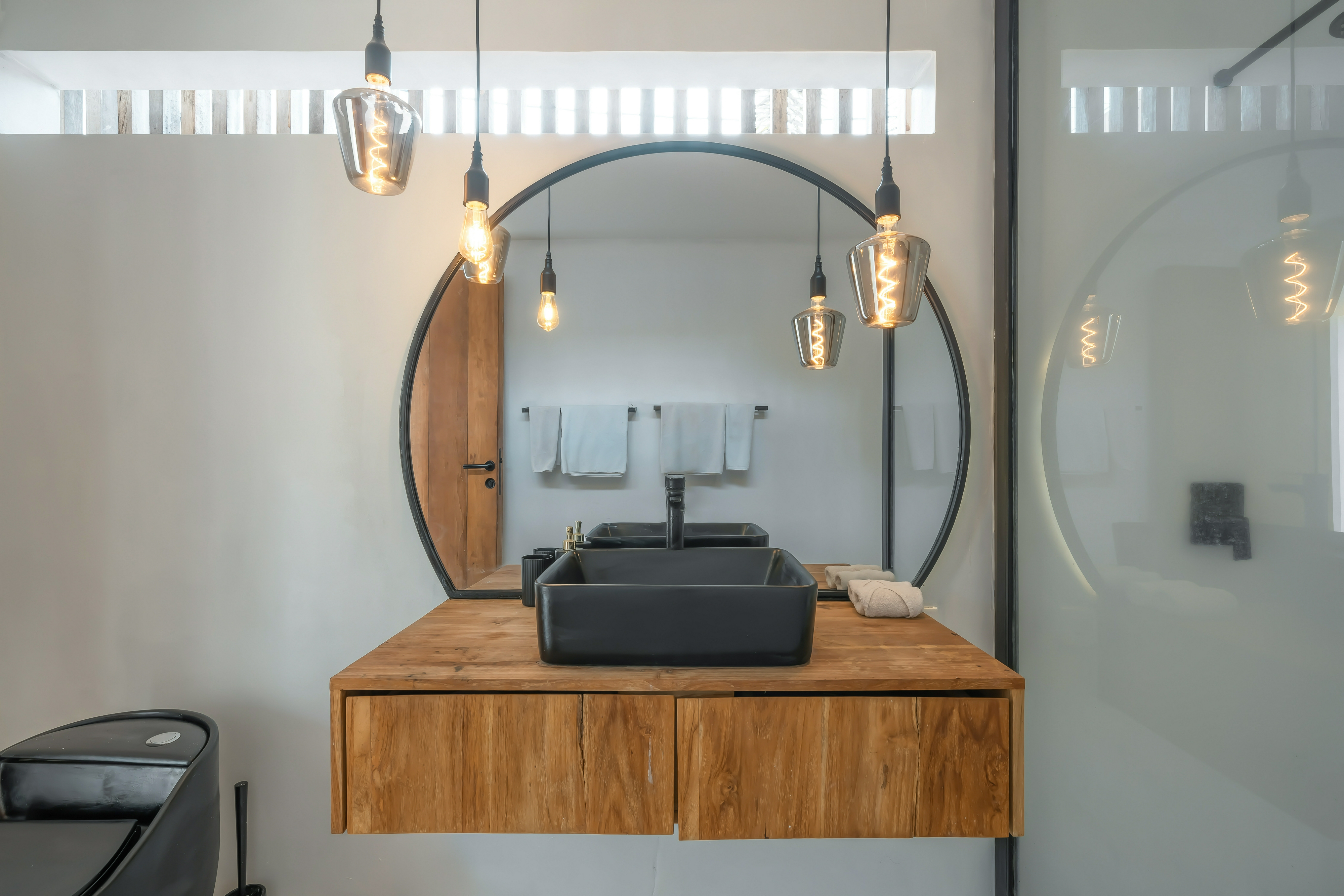 Bathroom 3, Villa Tala: Stylish 1BR Designer Villa in Pererenan, Badung