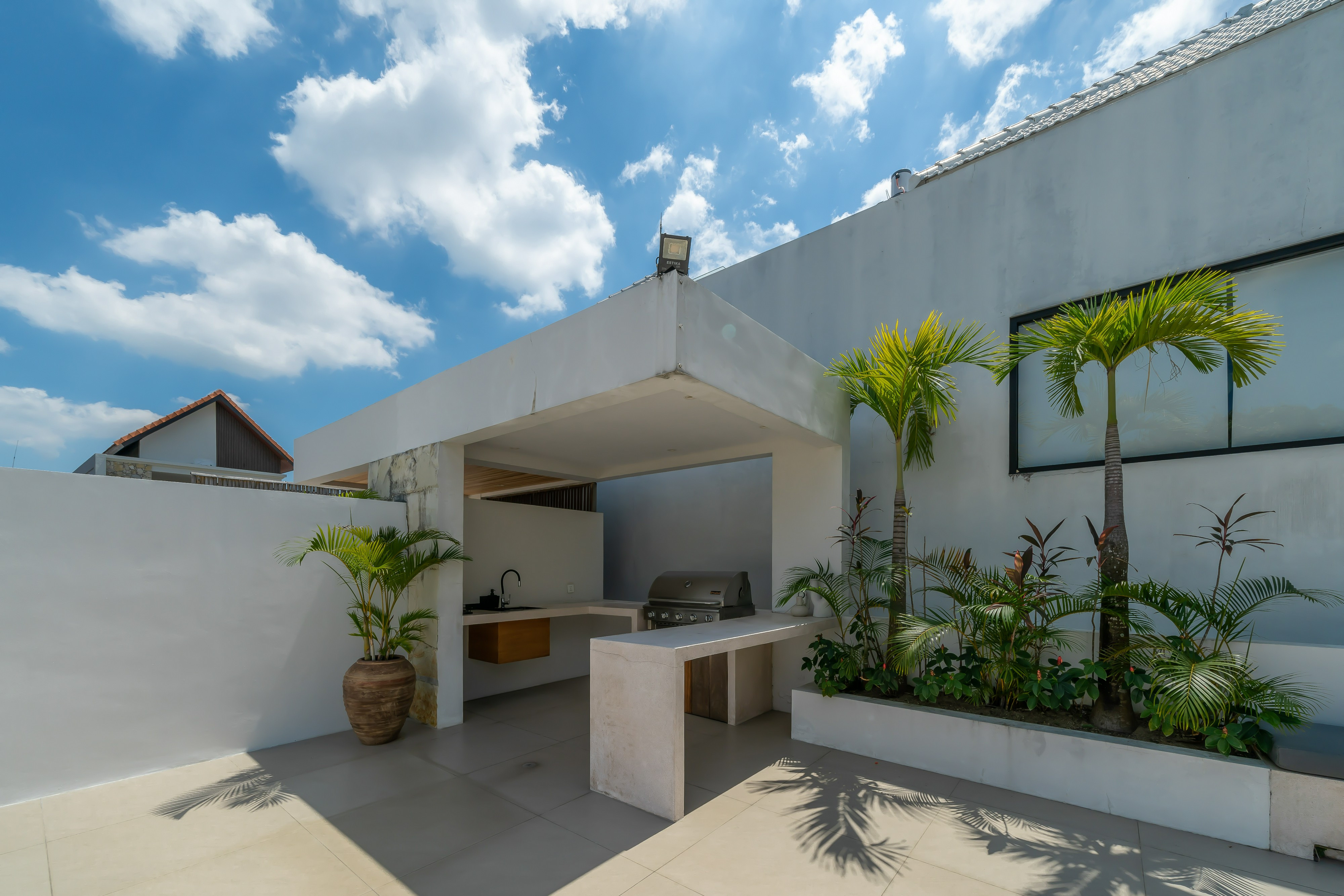 Exterior & Views 2, Dreamscape Haven: Heavenly 2BR Villa with Rooftop in Pererenan!, Badung