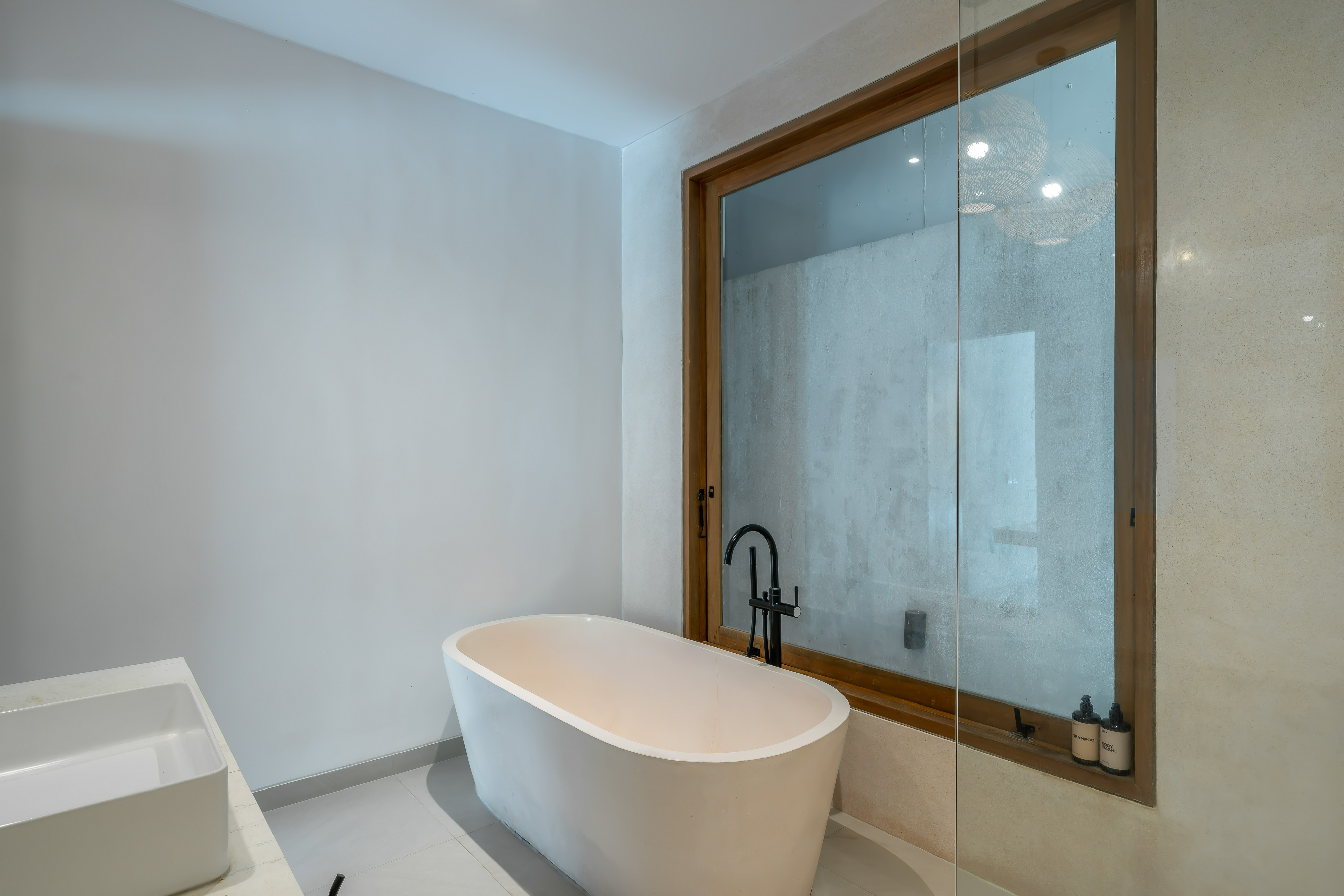 Bathroom 4, Dreamscape Haven: Heavenly 2BR Villa with Rooftop in Pererenan!, Badung