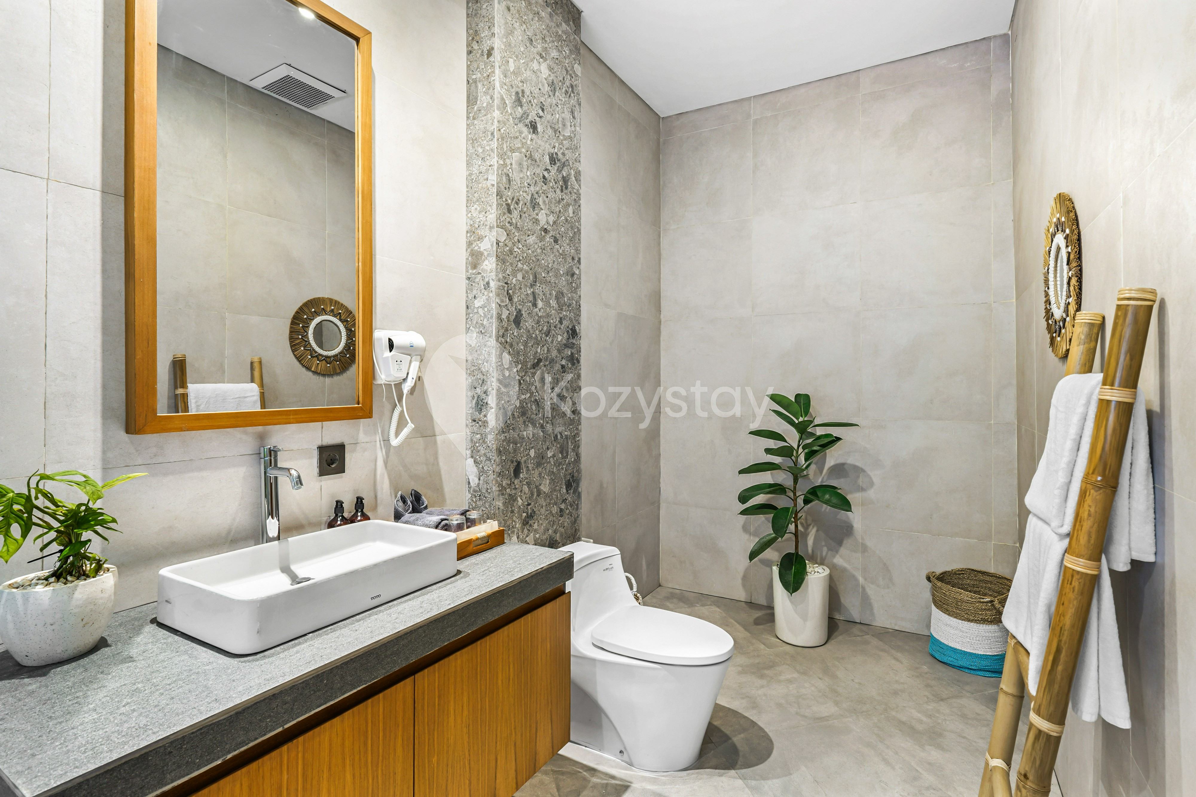 Bathroom 5, Oslen Villa by Kozystay - Canggu, Badung