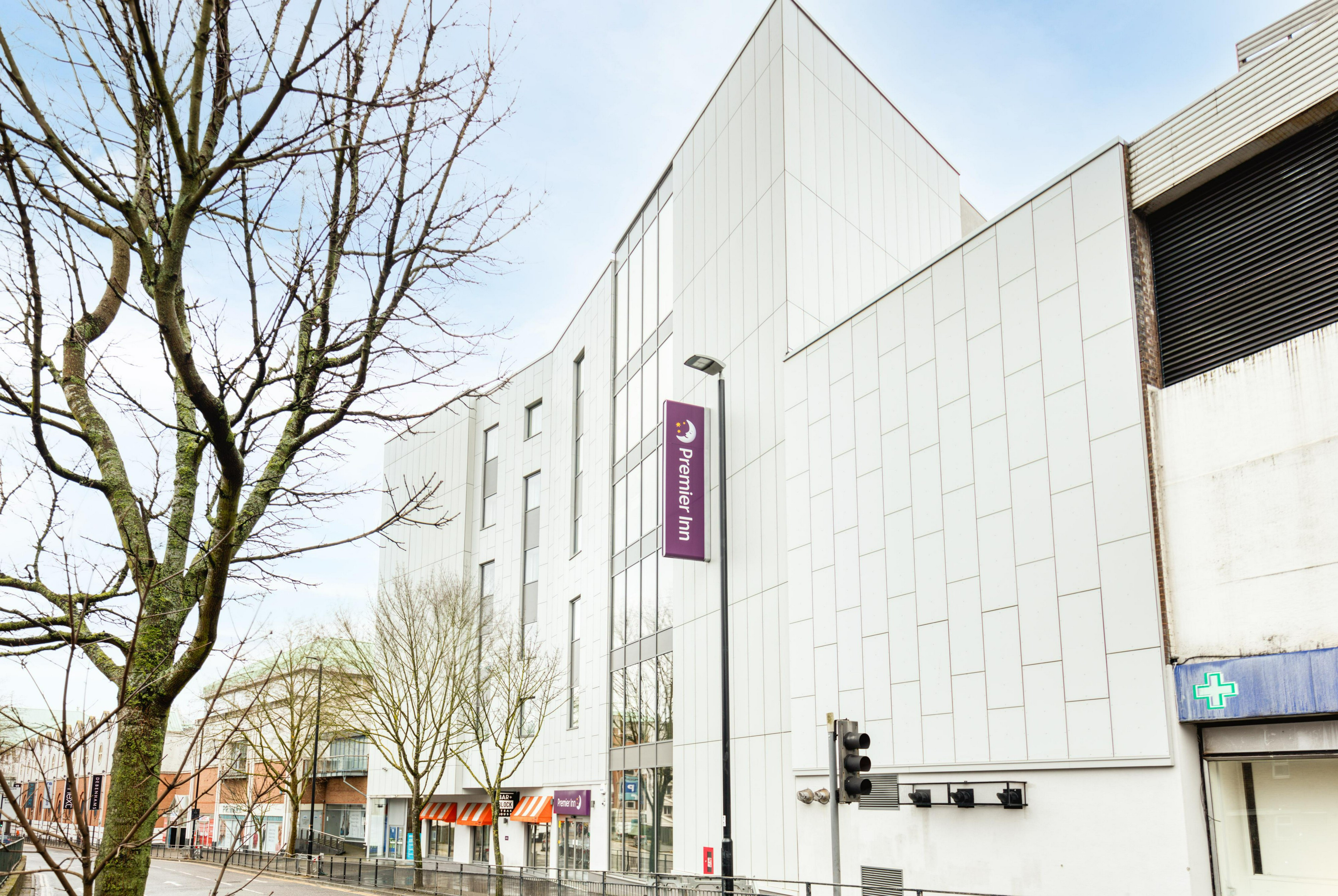 Exterior & Views 1, Premier Inn London Sutton, London