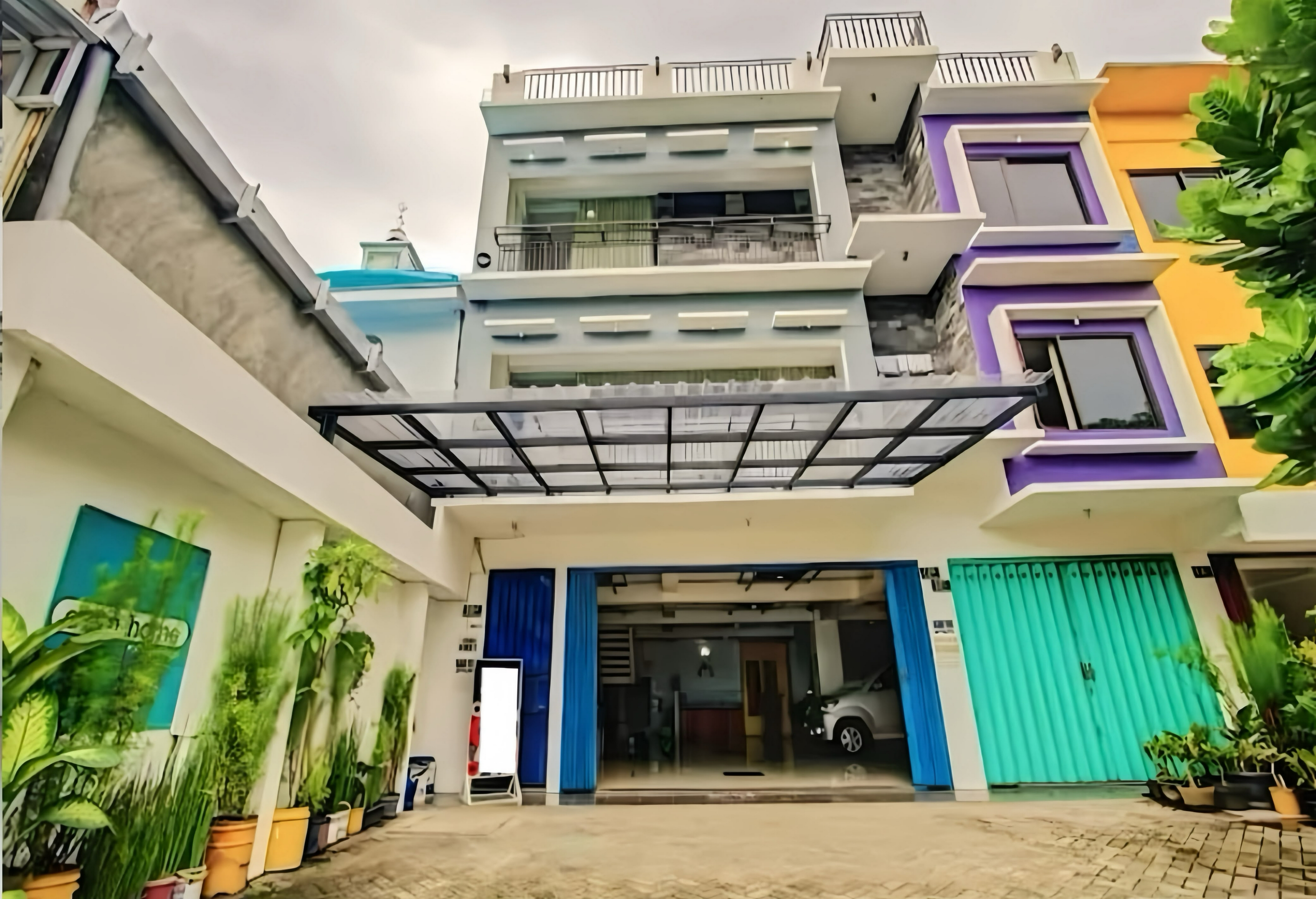 Exterior 5, D'em Home Kediri, Kediri