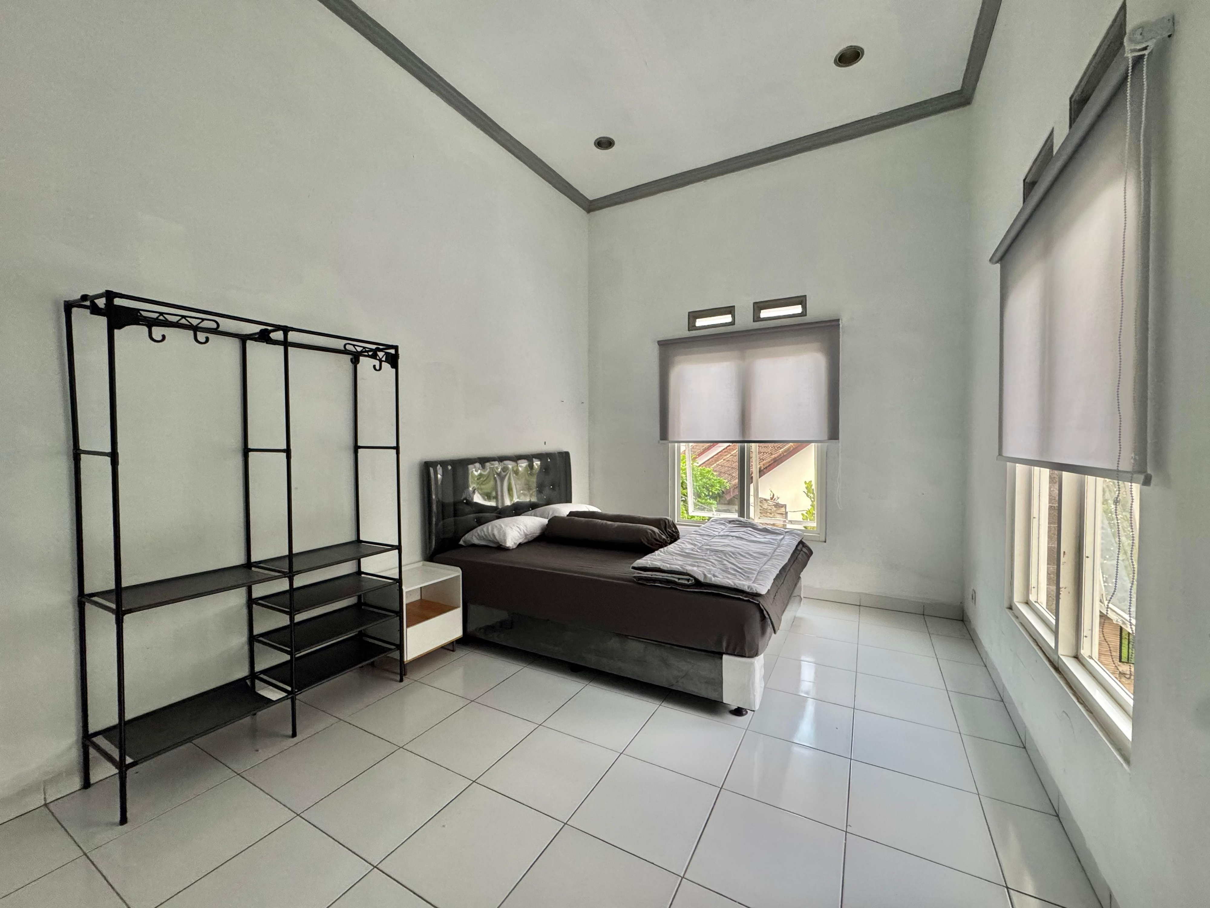 Others 3, Villa Wasri H9, Malang