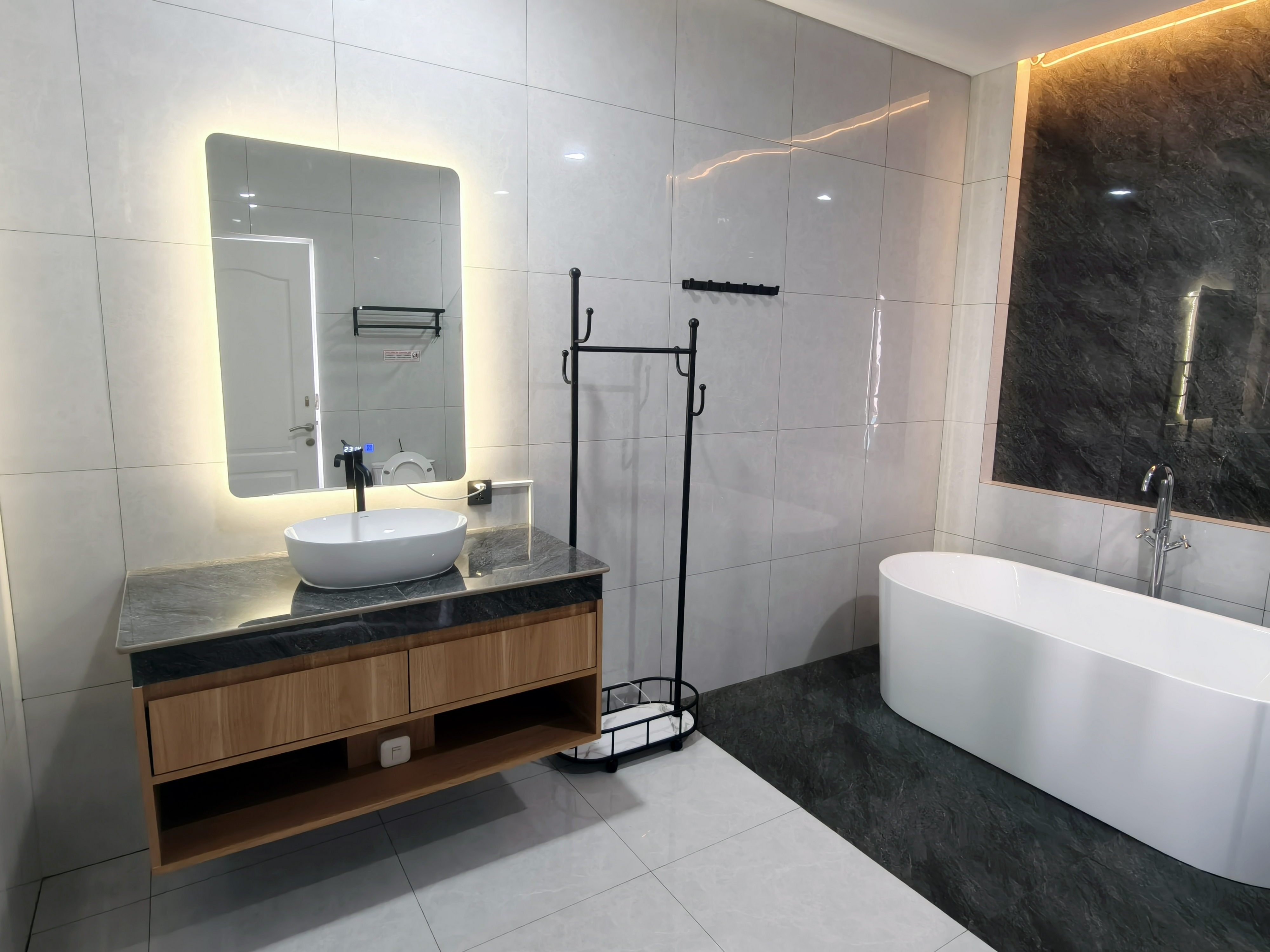 Bathroom 5, DMranti Villa, Pekanbaru