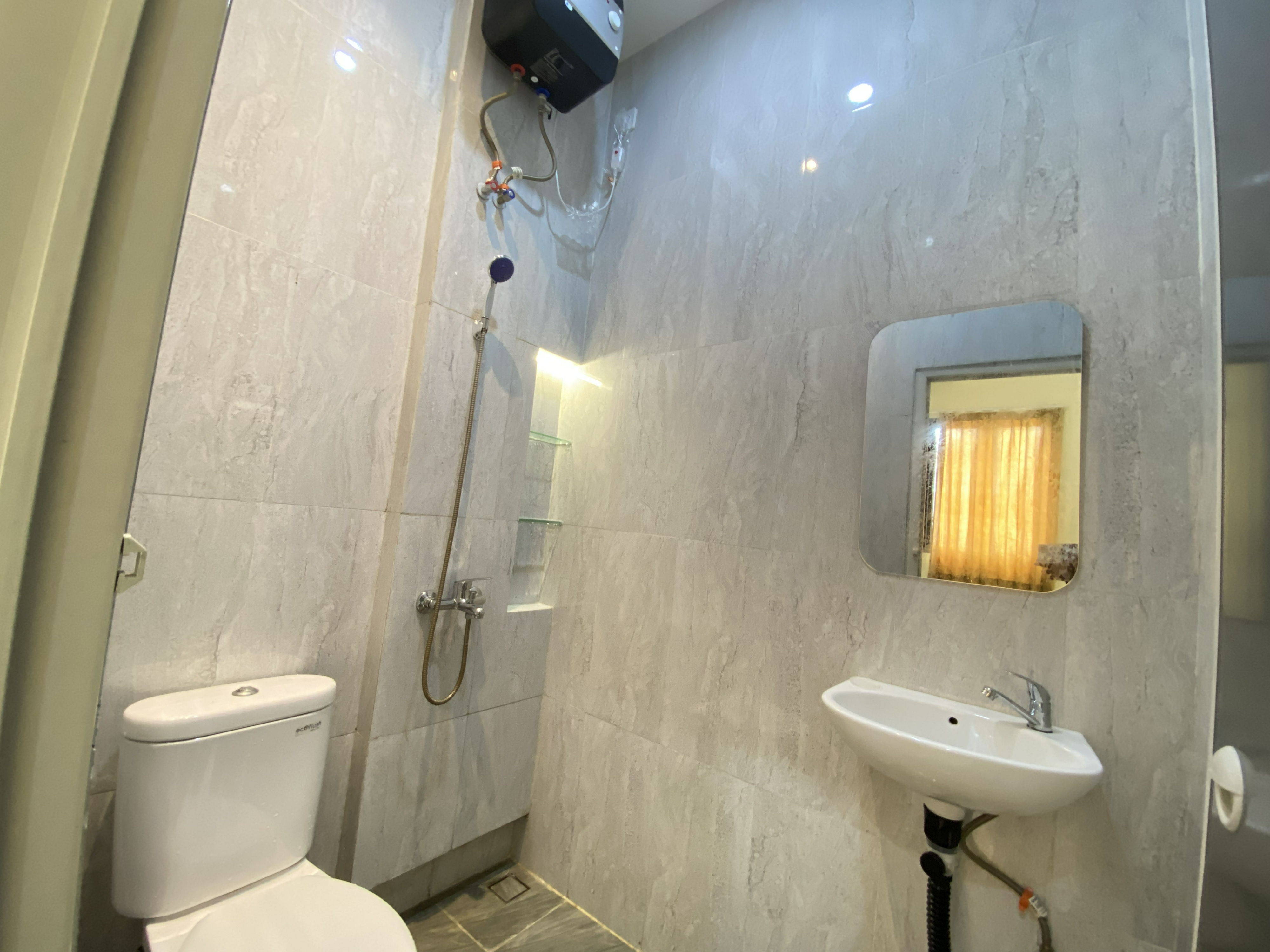 Bathroom 2, Tamastu House Cibubur, Depok