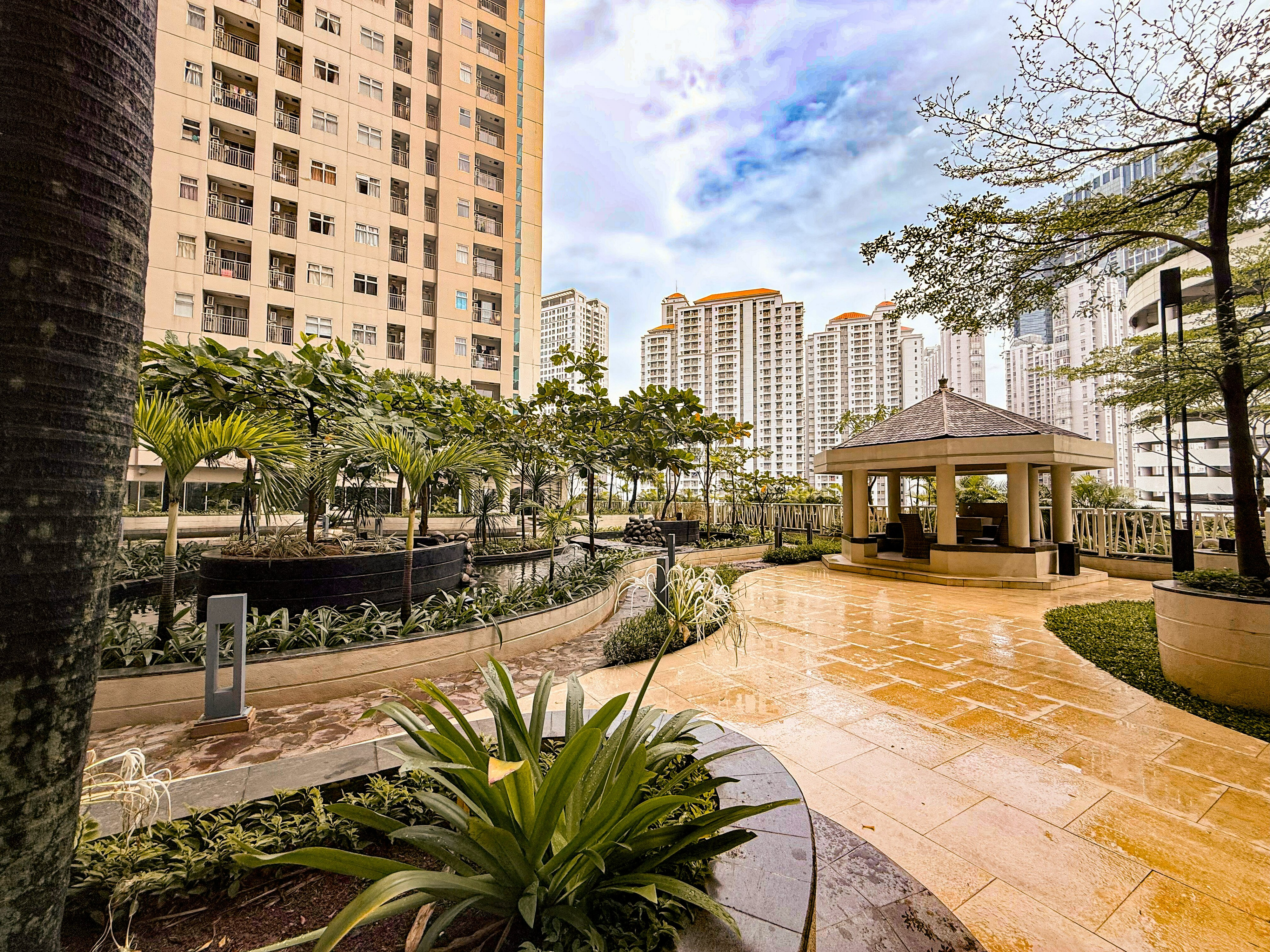 Others 4, ARRAM 035 Madison Park next to Central Park Mall, Jakarta Barat